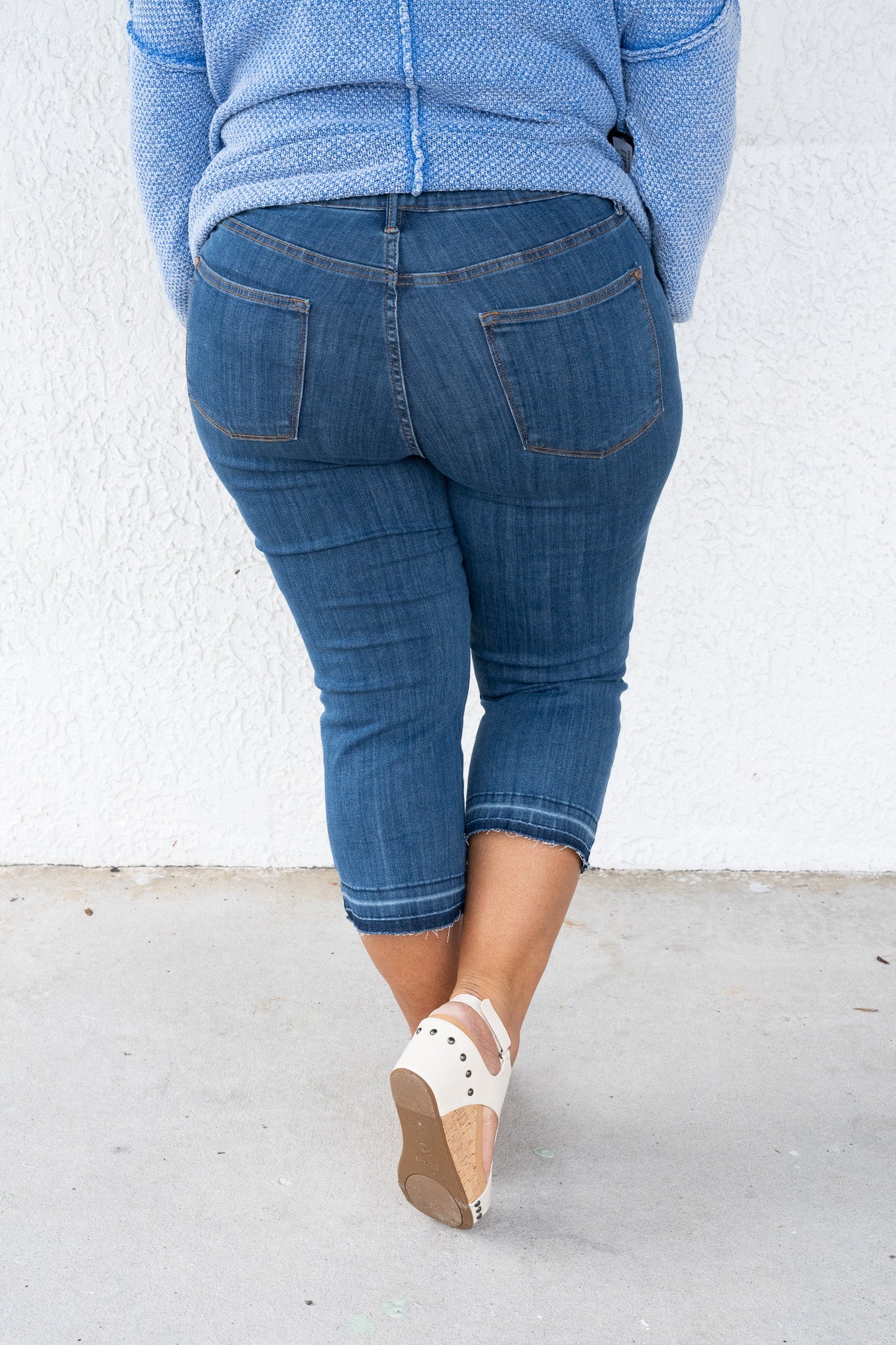 Judy Blue Wannabe Your Lover High Rise Pull On Capris