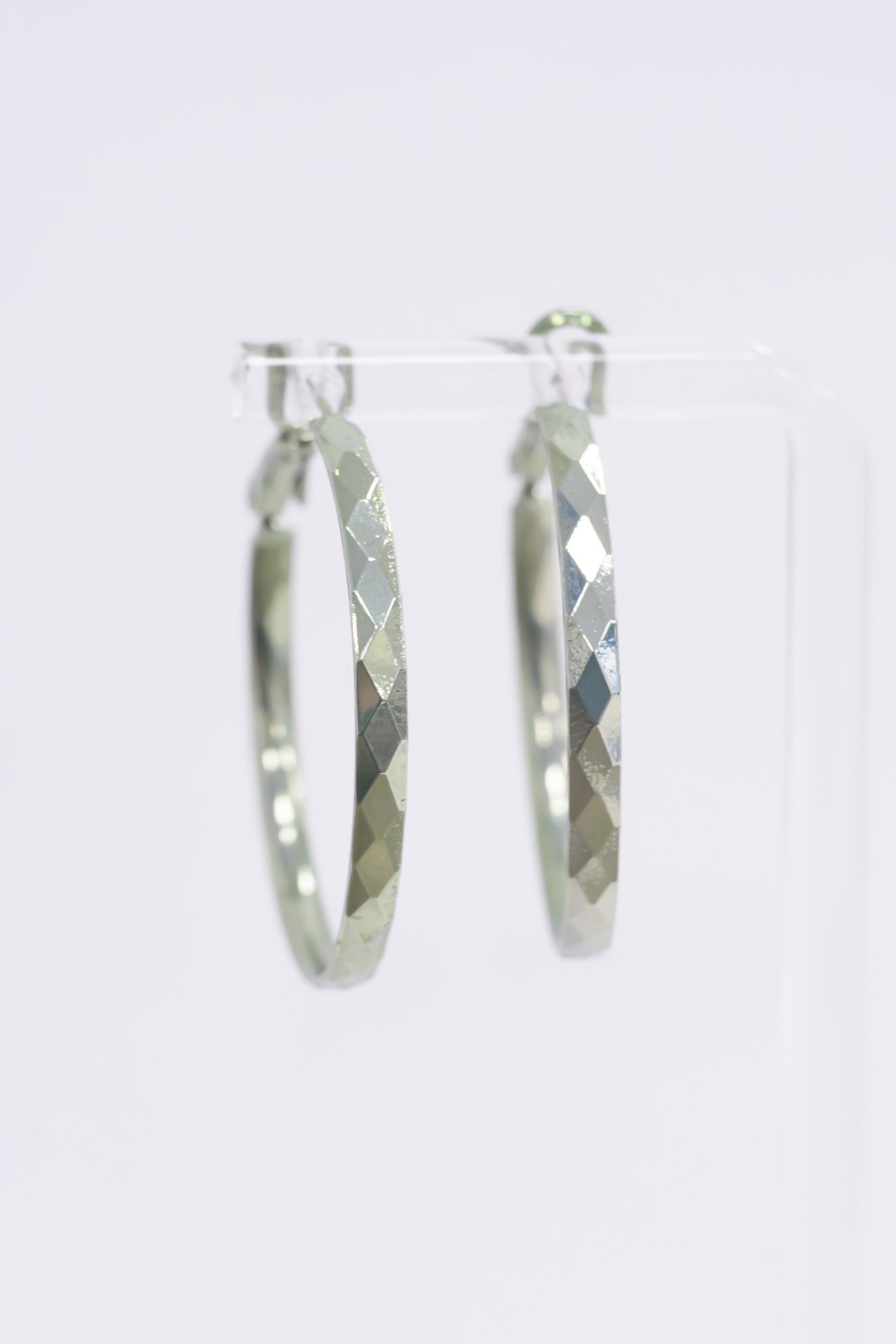 One Dance Earrings - Metallic Willow