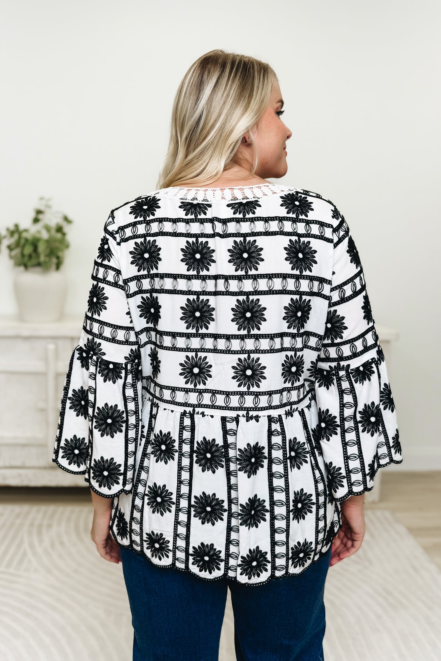 Bold In Confidence Top - 2 Colors!