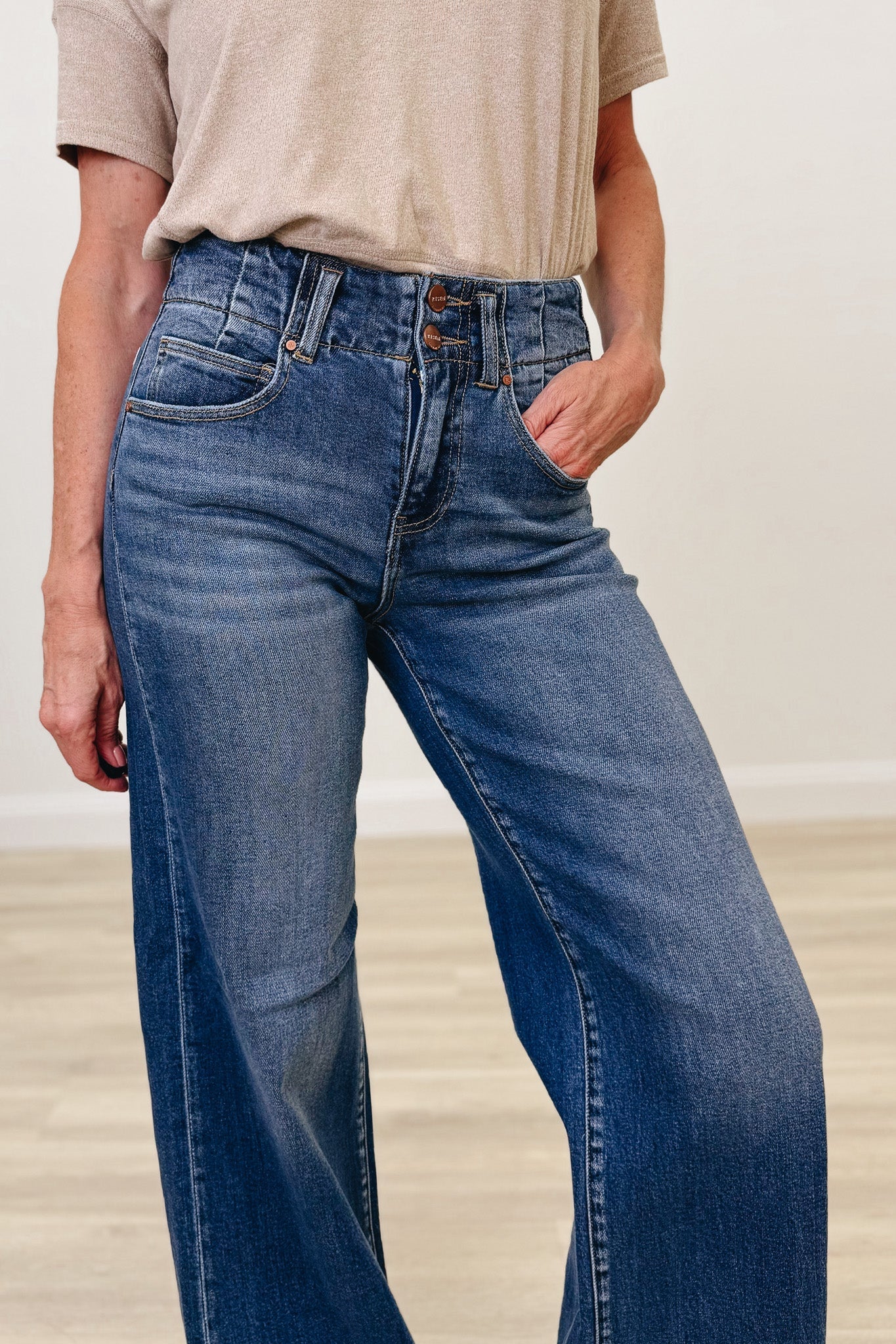 The Piper By Risen - High Rise-Ankle Wide-Seam Detailed Jeans - Dark