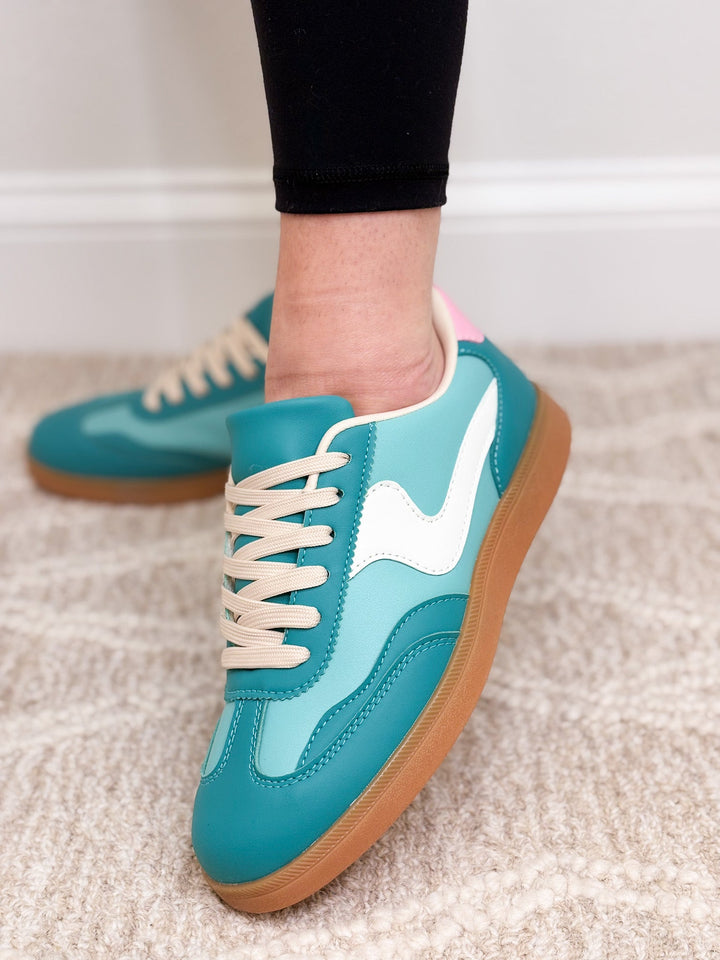 The Modern Sneakers - Green Multi