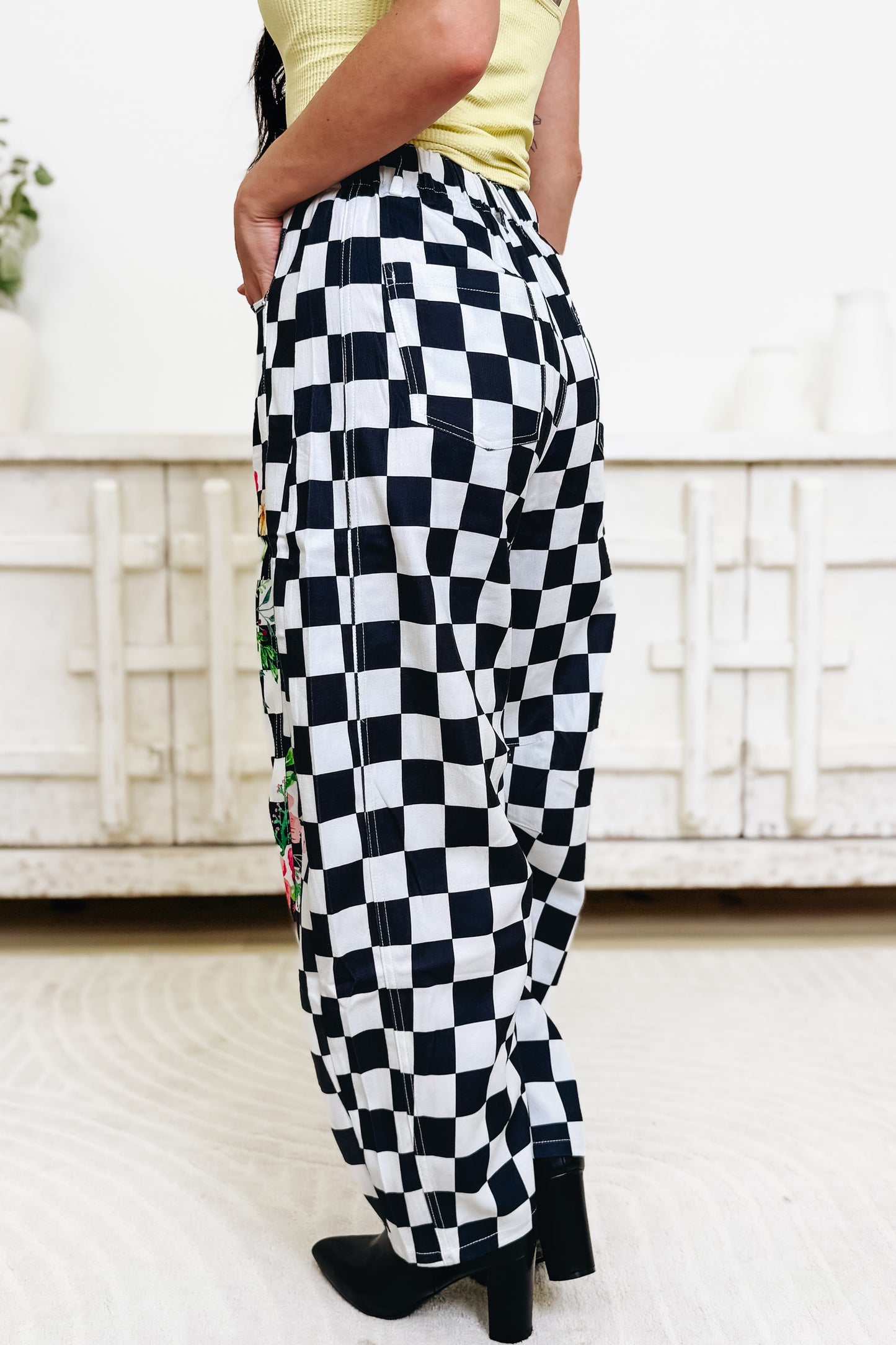 The Statement Check Floral Barrel Pants - Black White