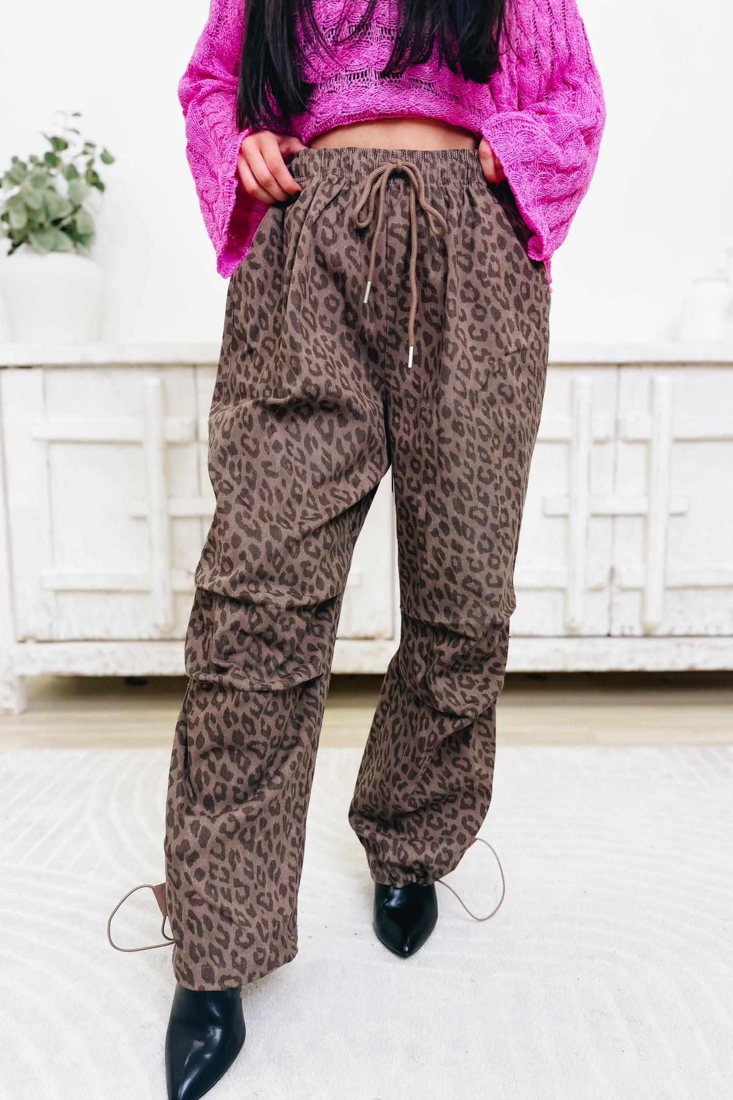 Spotted A Queen Leopard Mesh Cargo Joggers - Mocha