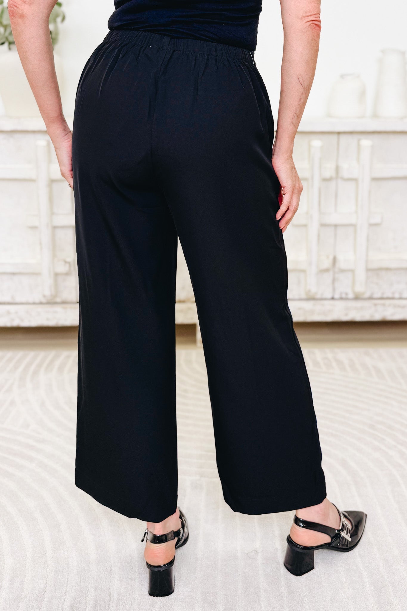 Shoot Me Straight Pants - Black