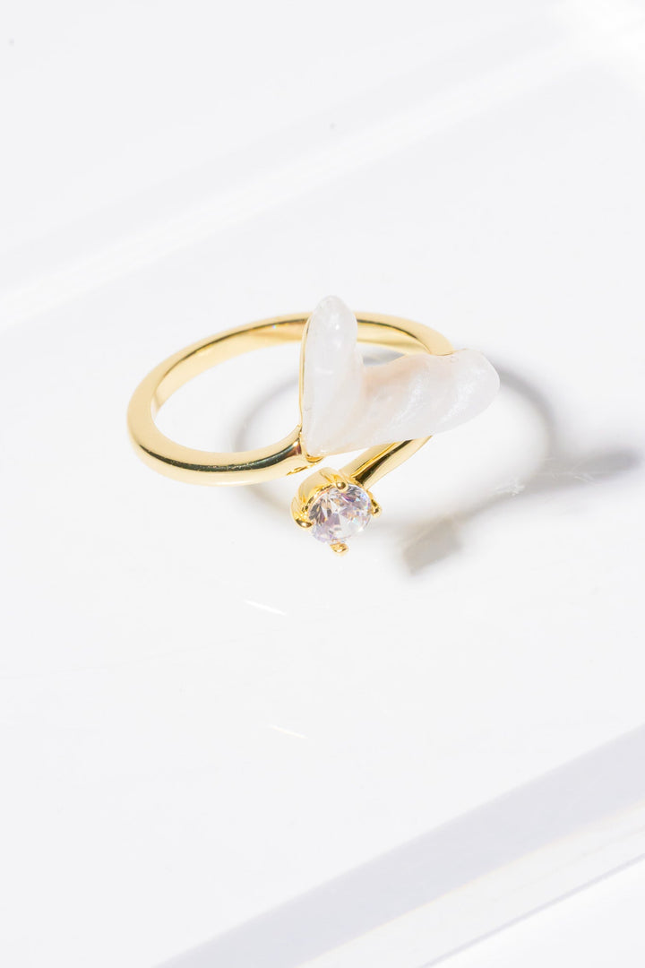 Delphine Ring - Gold Opal
