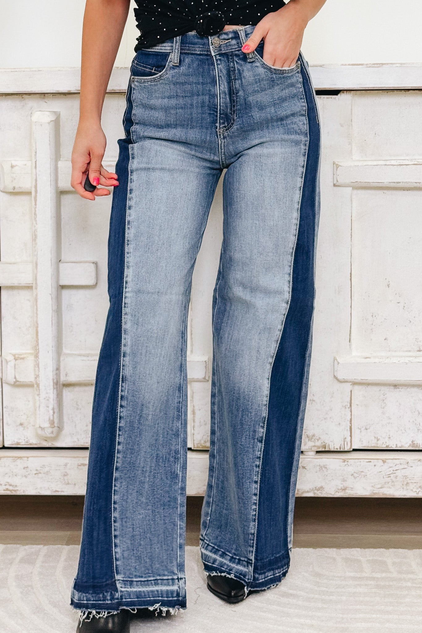 Frontal Flare By Saige Denim - High Rise Wide Leg Jeans - Medium