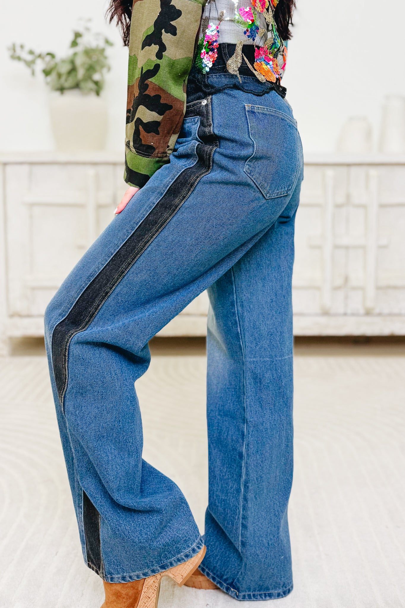 Western Flare Jeans - Medium