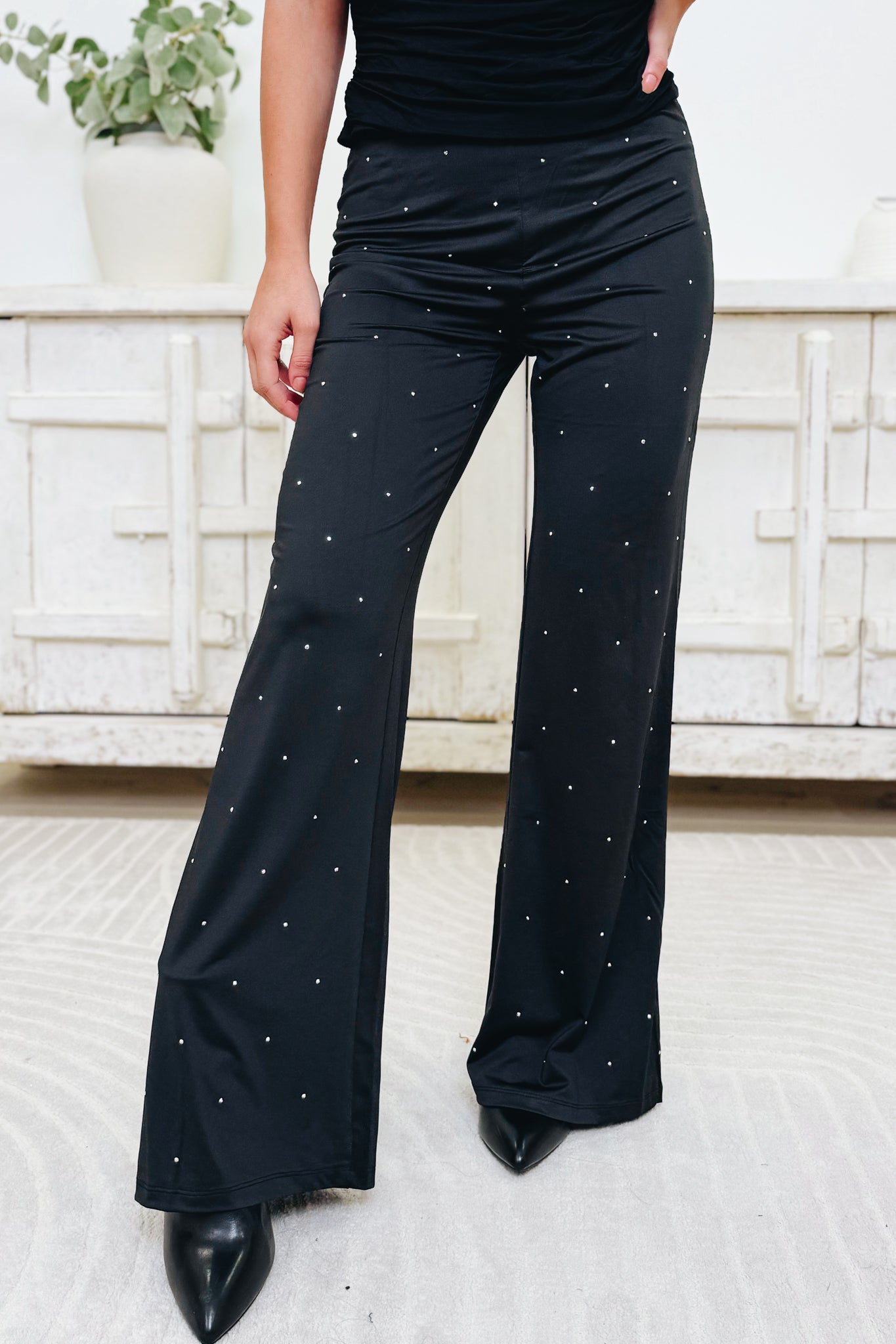 In It To Shine Pants - Black