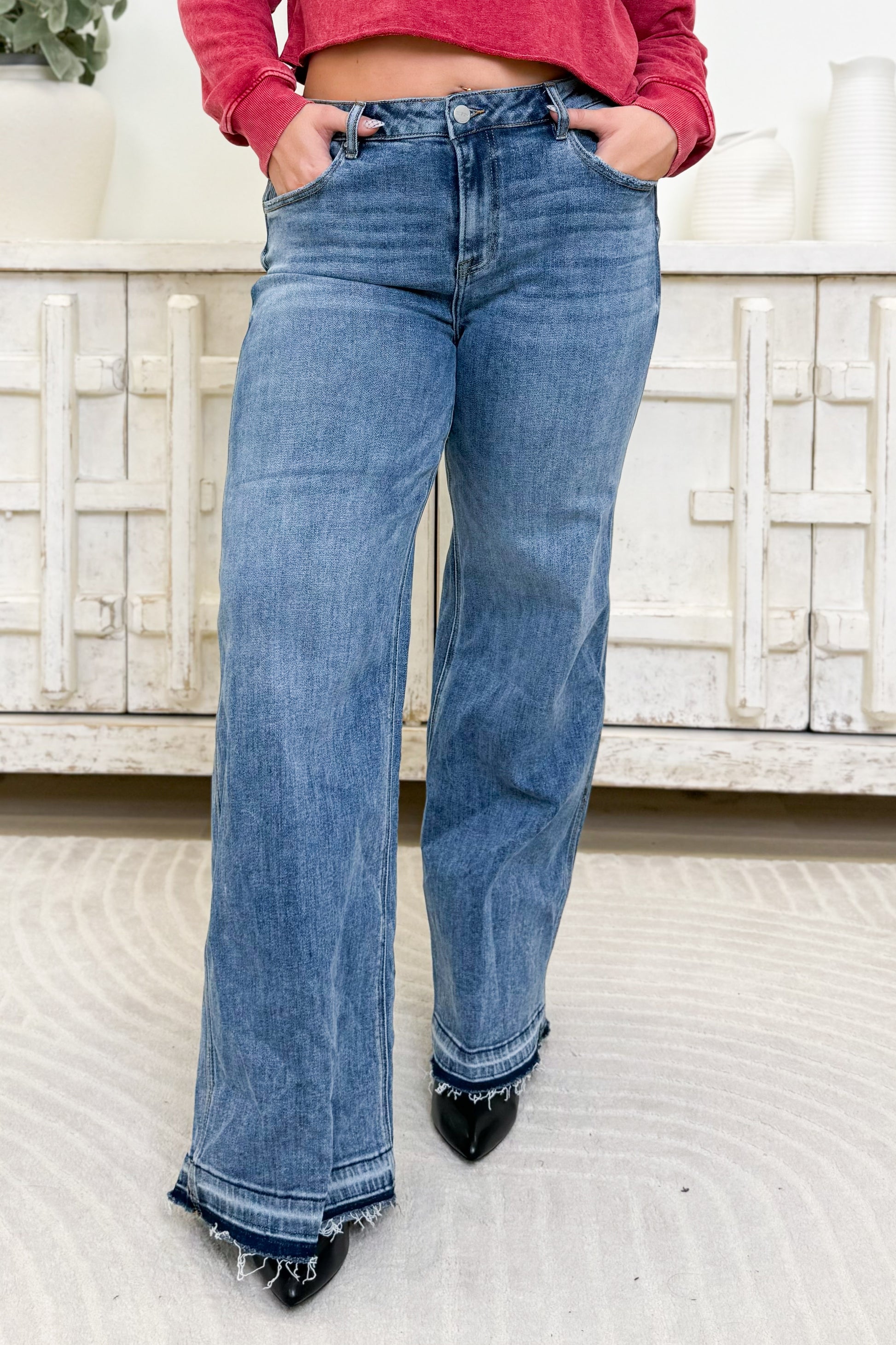 Down South By Risen - Low Rise Wide Leg Release Hem Jeans - Medium