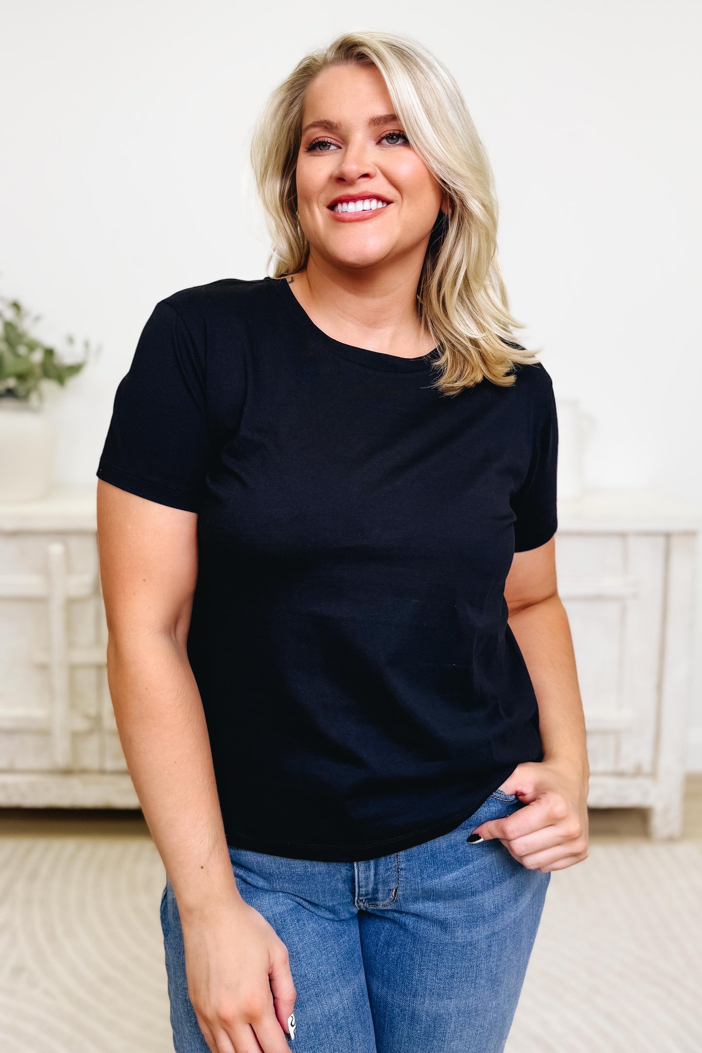 Not Your Average Chic Tee - 5 Colors!