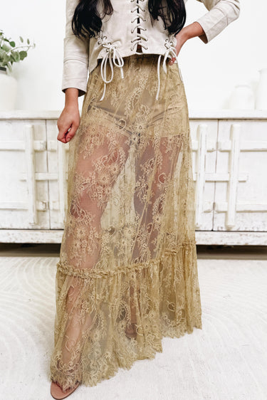 Makes The Lace Skirt