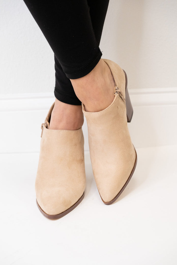 Yesenia Block Heel Ankle Booties - Nude
