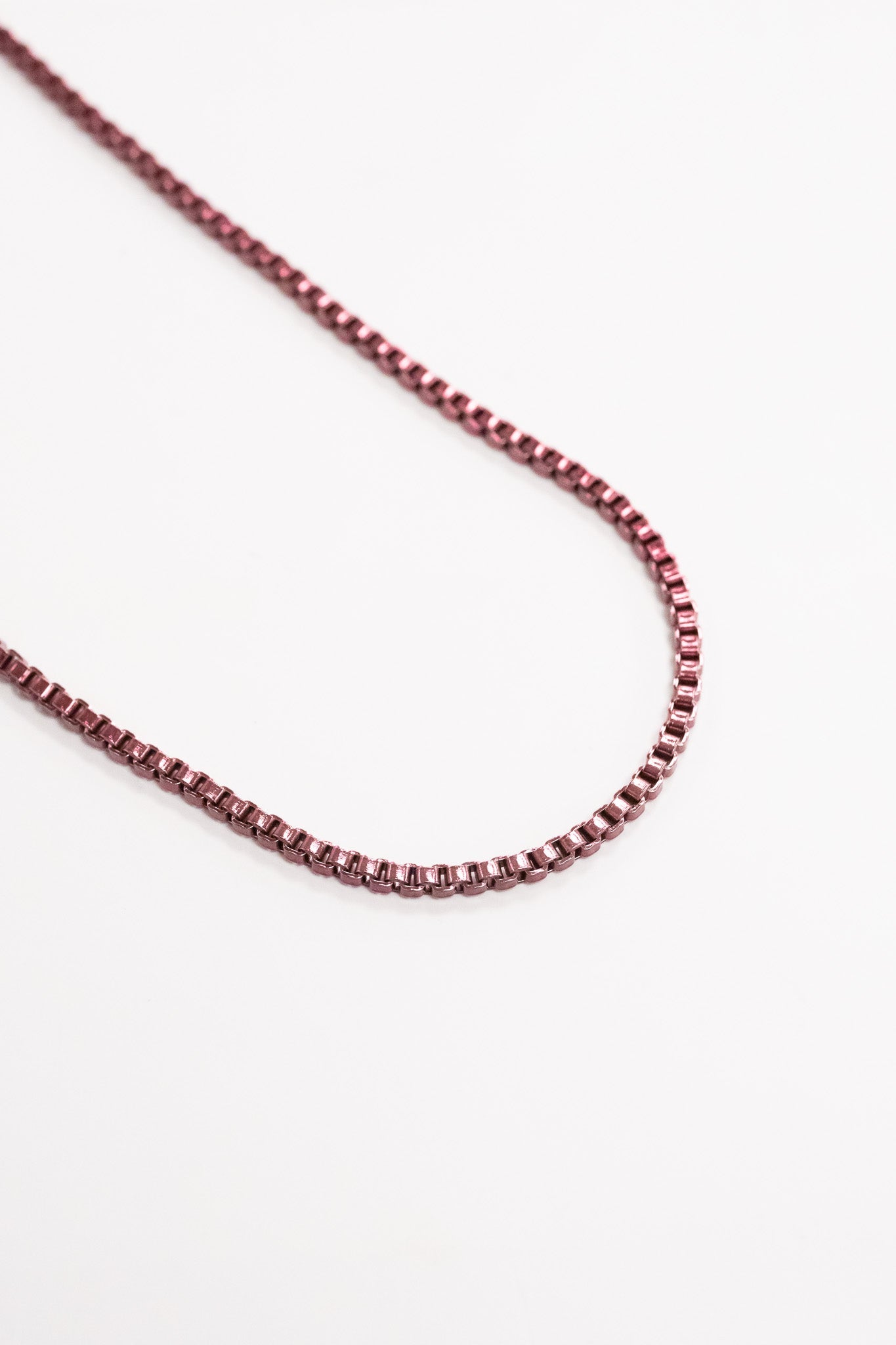Freestyle Necklace - Metallic Burgundy