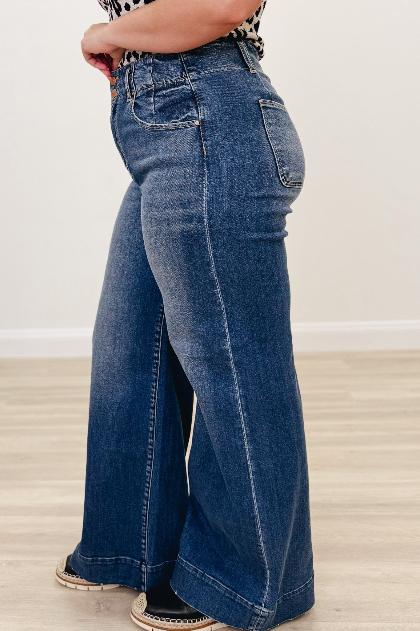 The Piper By Risen - High Rise-Ankle Wide-Seam Detailed Jeans - Dark