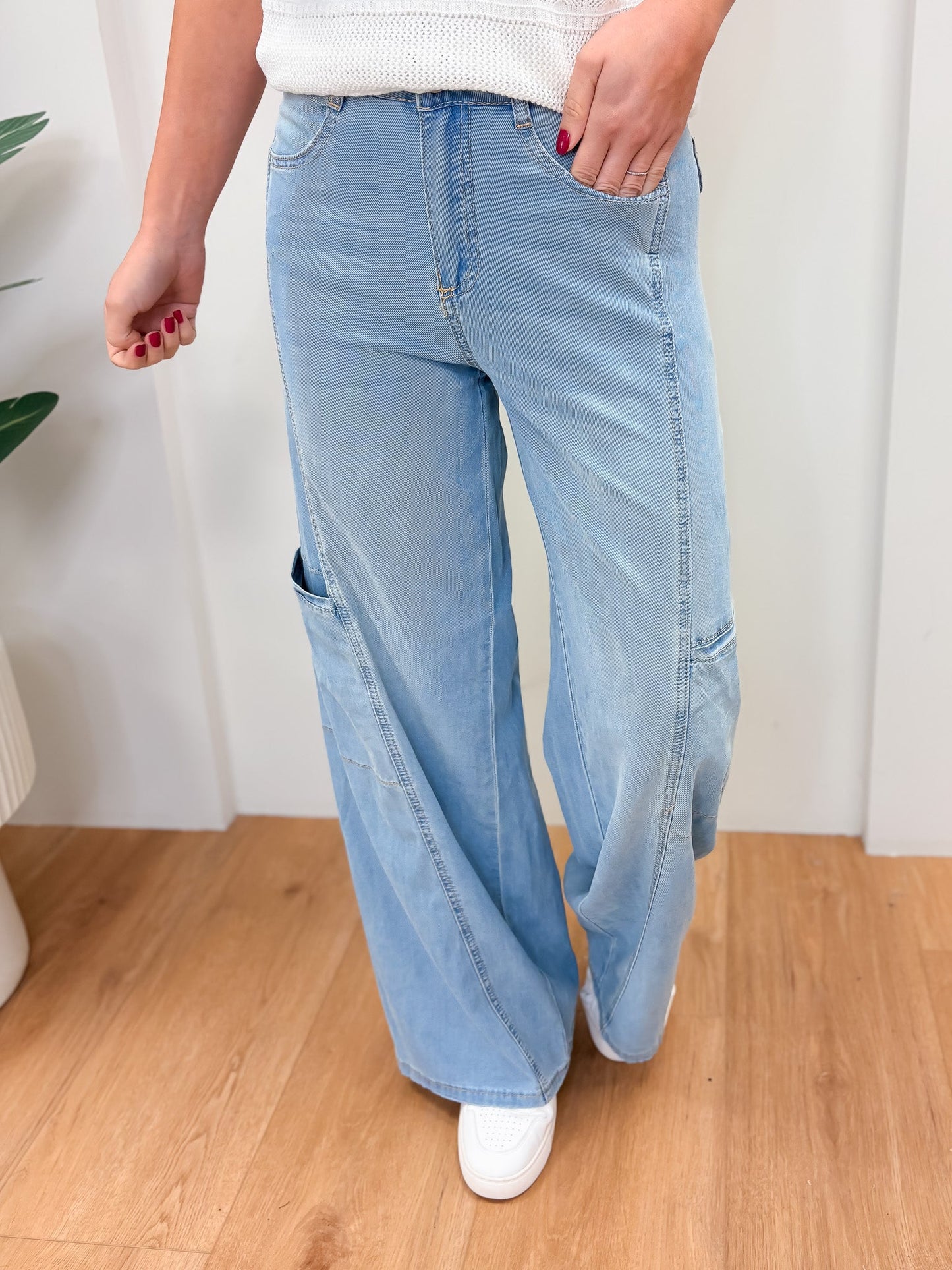 The Alyson Straight Pants - 2 Colors!
