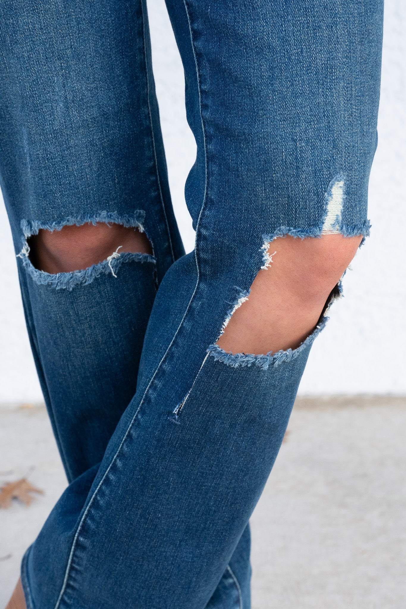 The Brandi By Judy Blue - High Rise Distressed Dad Jeans