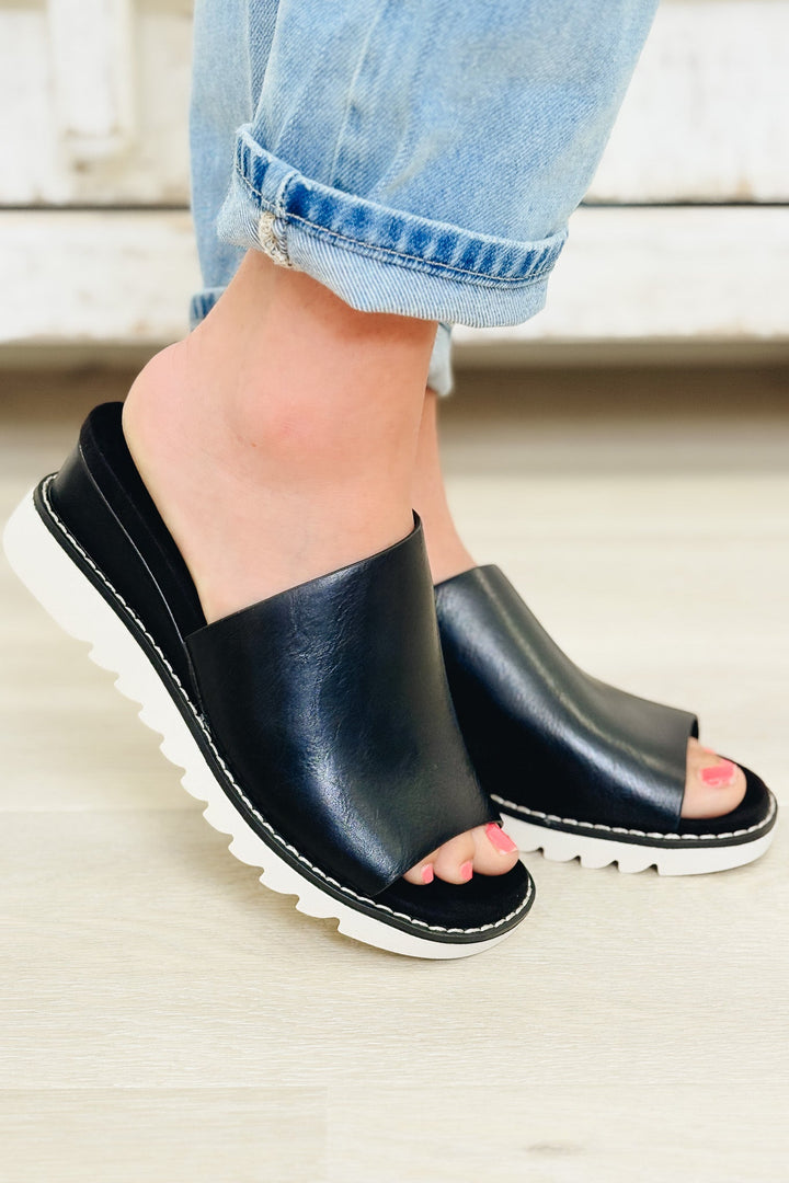 Expand Sandal Wedge - Black