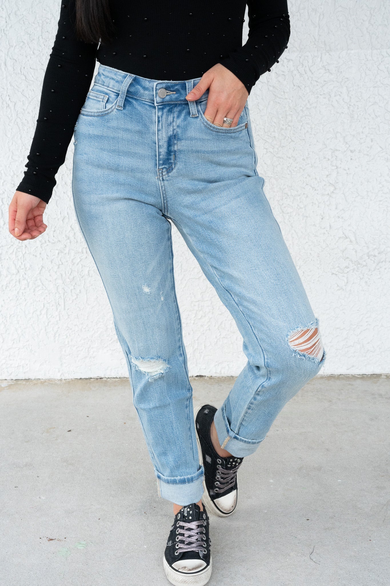 Judy Blue Star Struck Mid Rise Cuff Boyfriend Jeans *JB