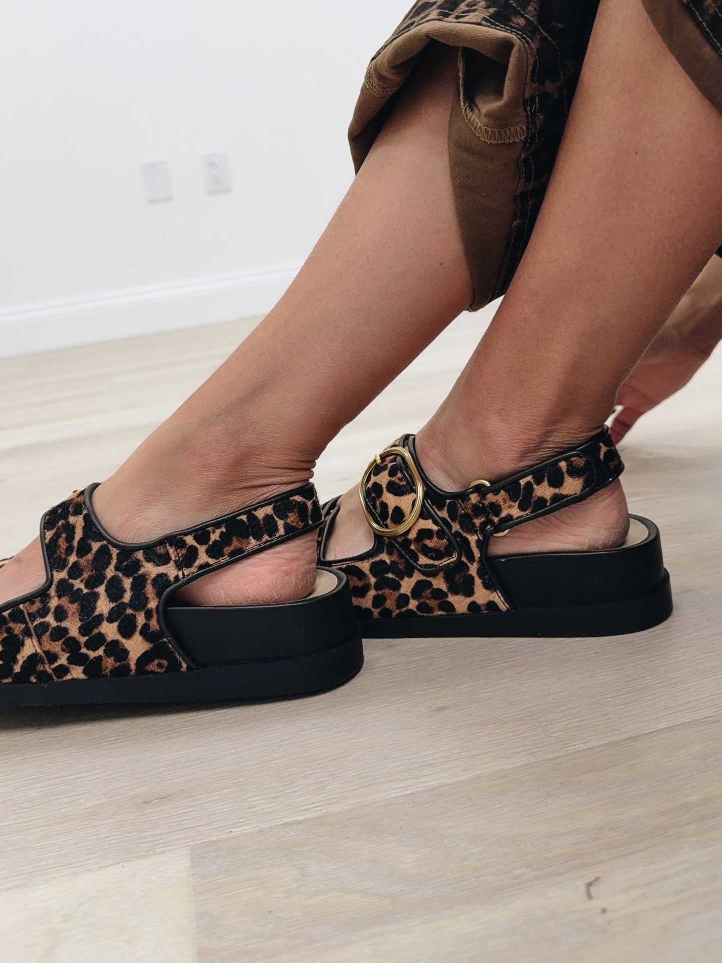 Dolce Vita Starla Sandals - Leopard Black