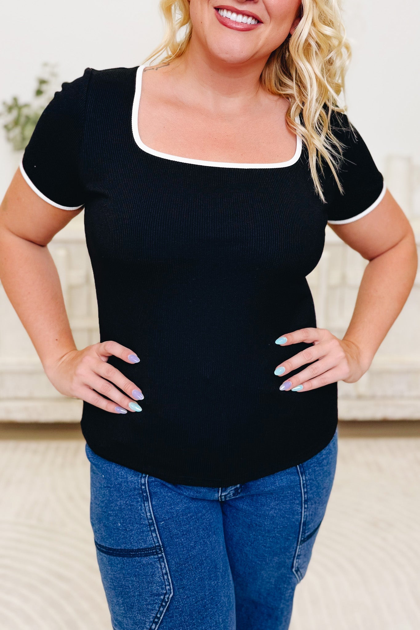 Well Rounded Top - 3 Colors!