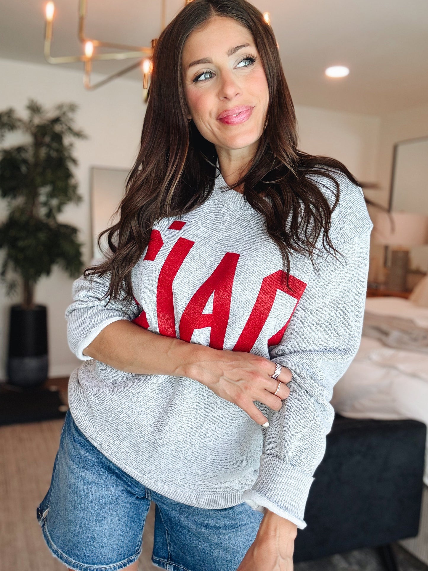 Ciao Bella Graphic Sweatshirt - Light Grey