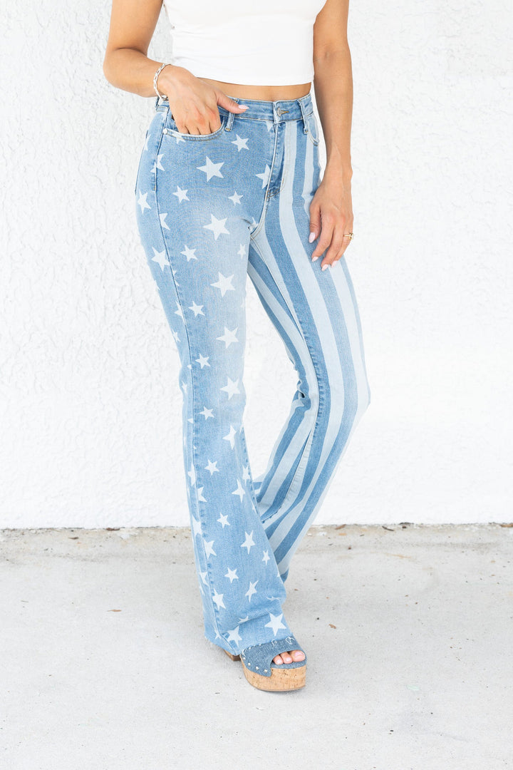 Judy Blue Born In The USA Bleach Flare Jeans