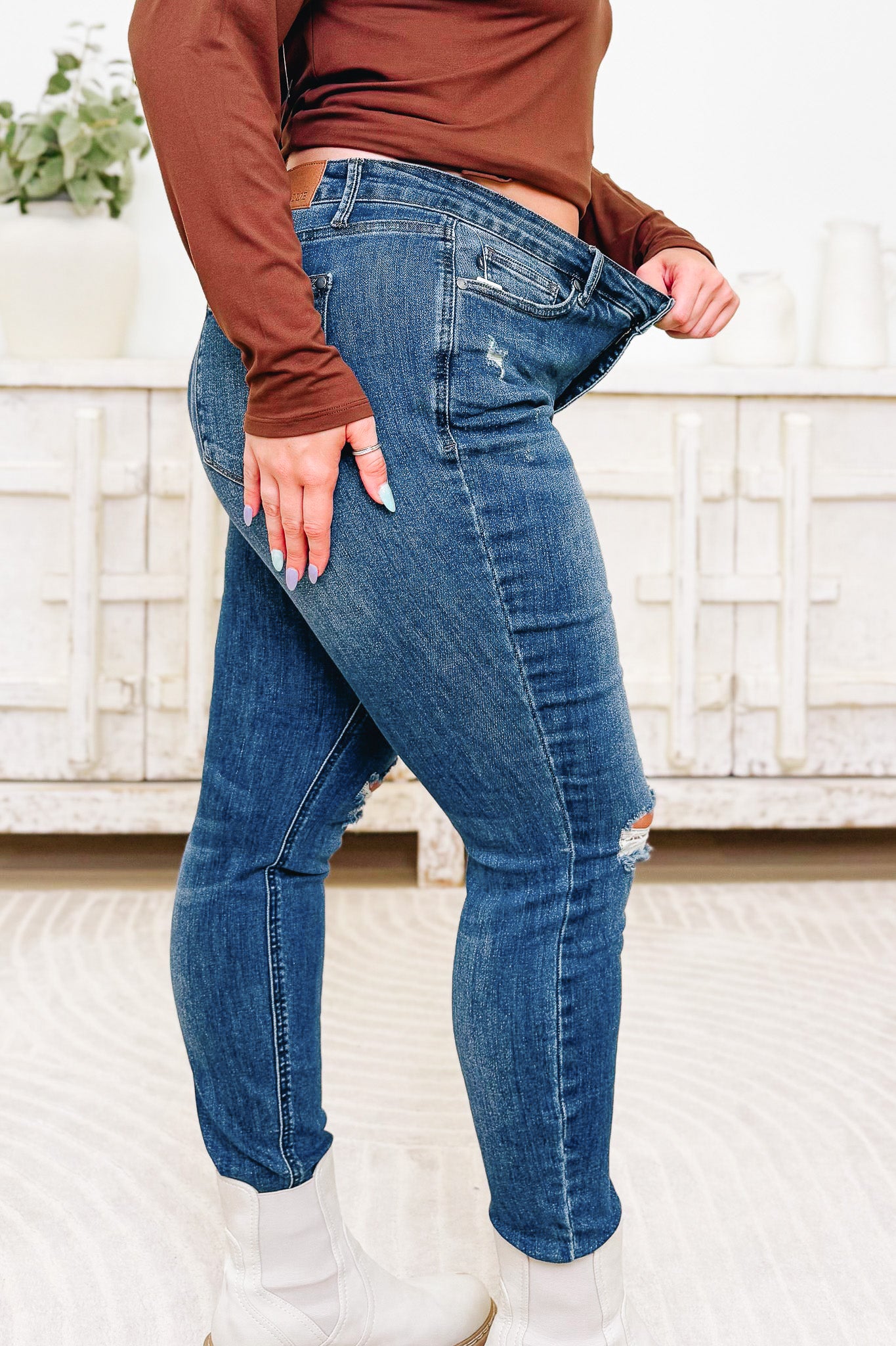 Judy Blue Jessie's Girl Mid Rise Tummy Control Destroy Skinny Jeans
