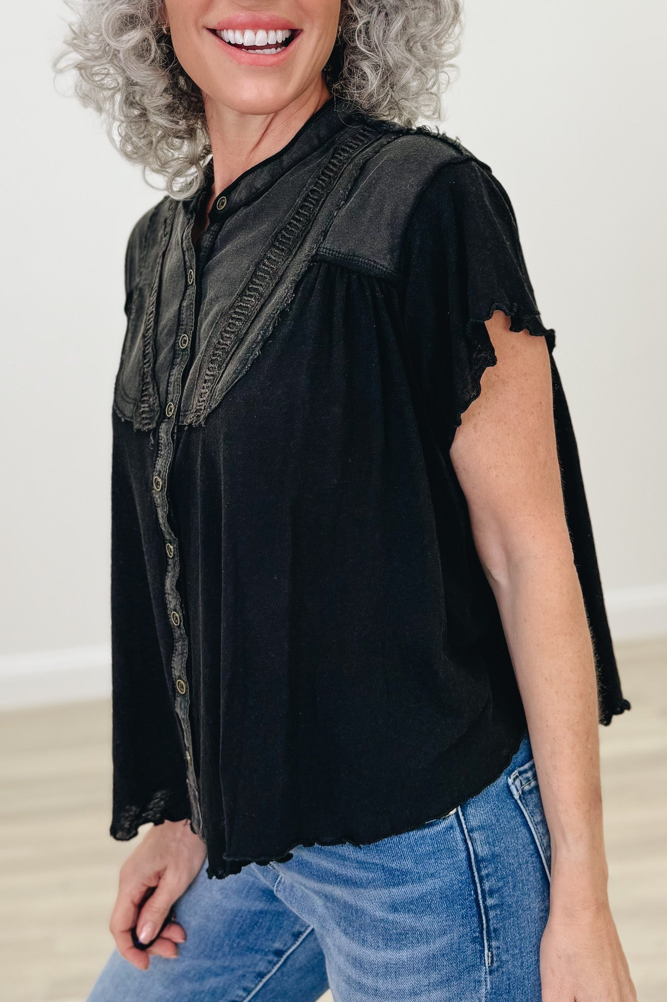 Smooth & Timely Top - 3 Colors!