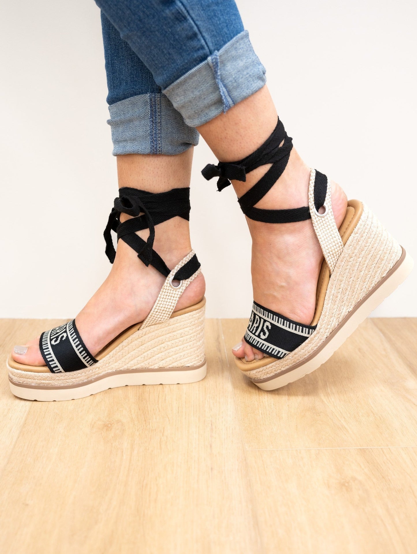 Soda Times City Embroidered Wedge Heel - Black Beige