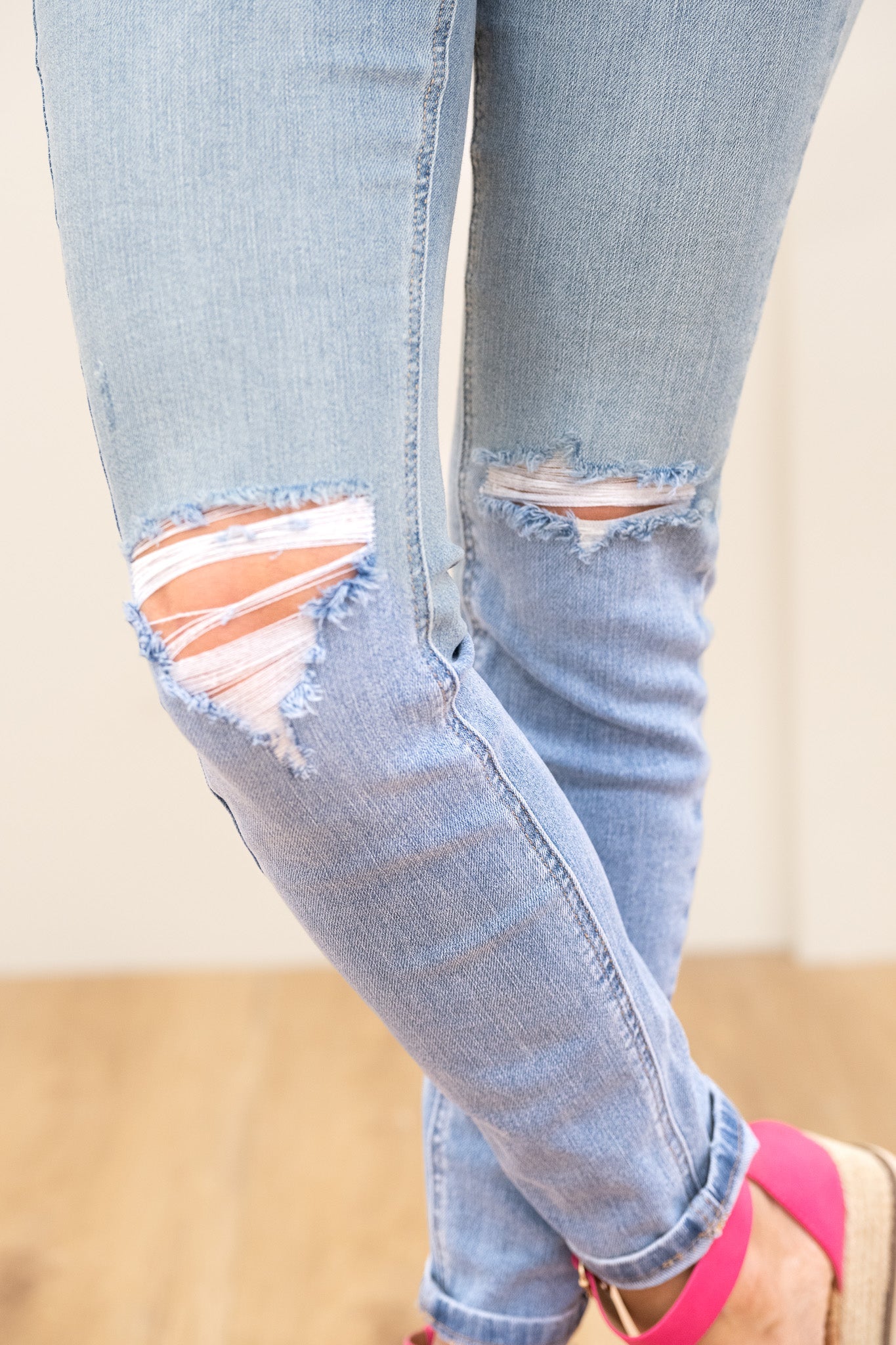 Judy Blue Bend And Snatch Mid Rise Tummy Control Destroy Skinny Jeans