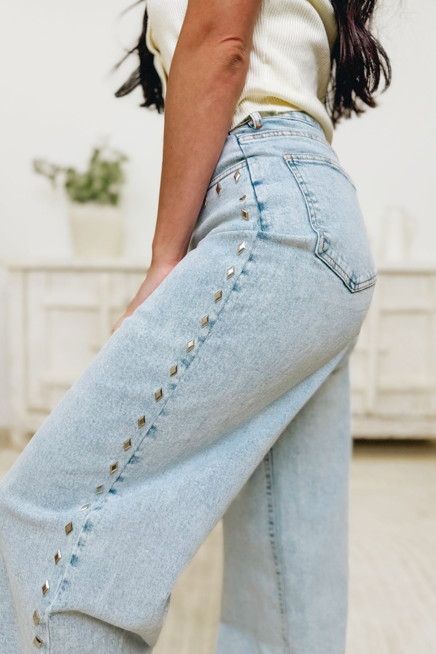 Grit & Glitter By Blue B. - Mid Rise Diamond Studded Straight Leg Jeans - Light Wash