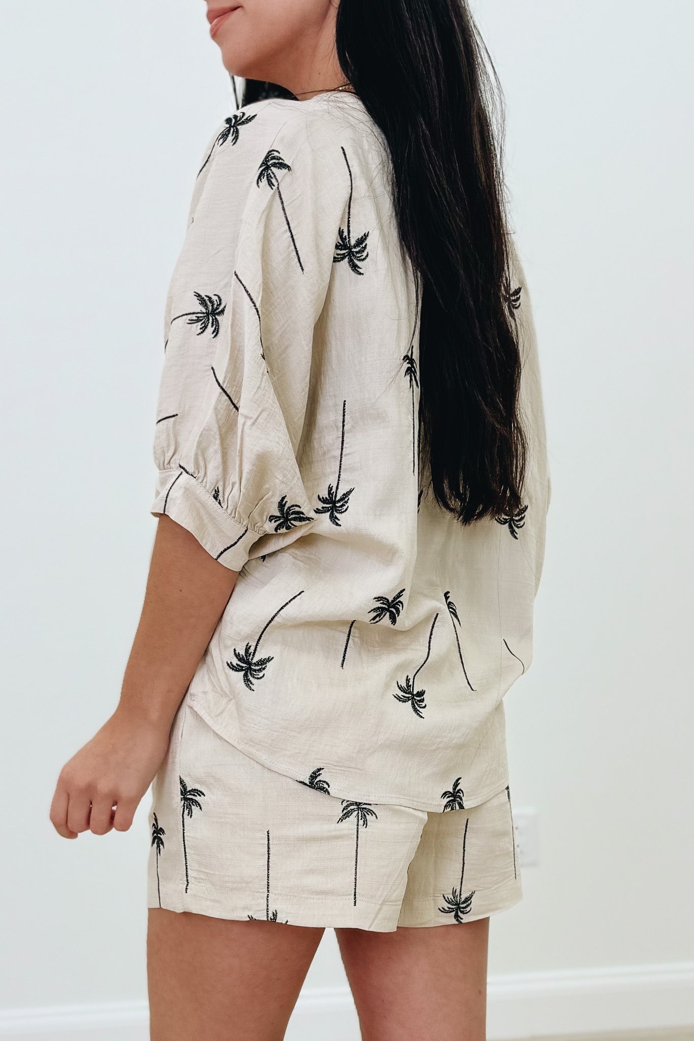 Palm Trees In The Breeze Top - 2 Colors!