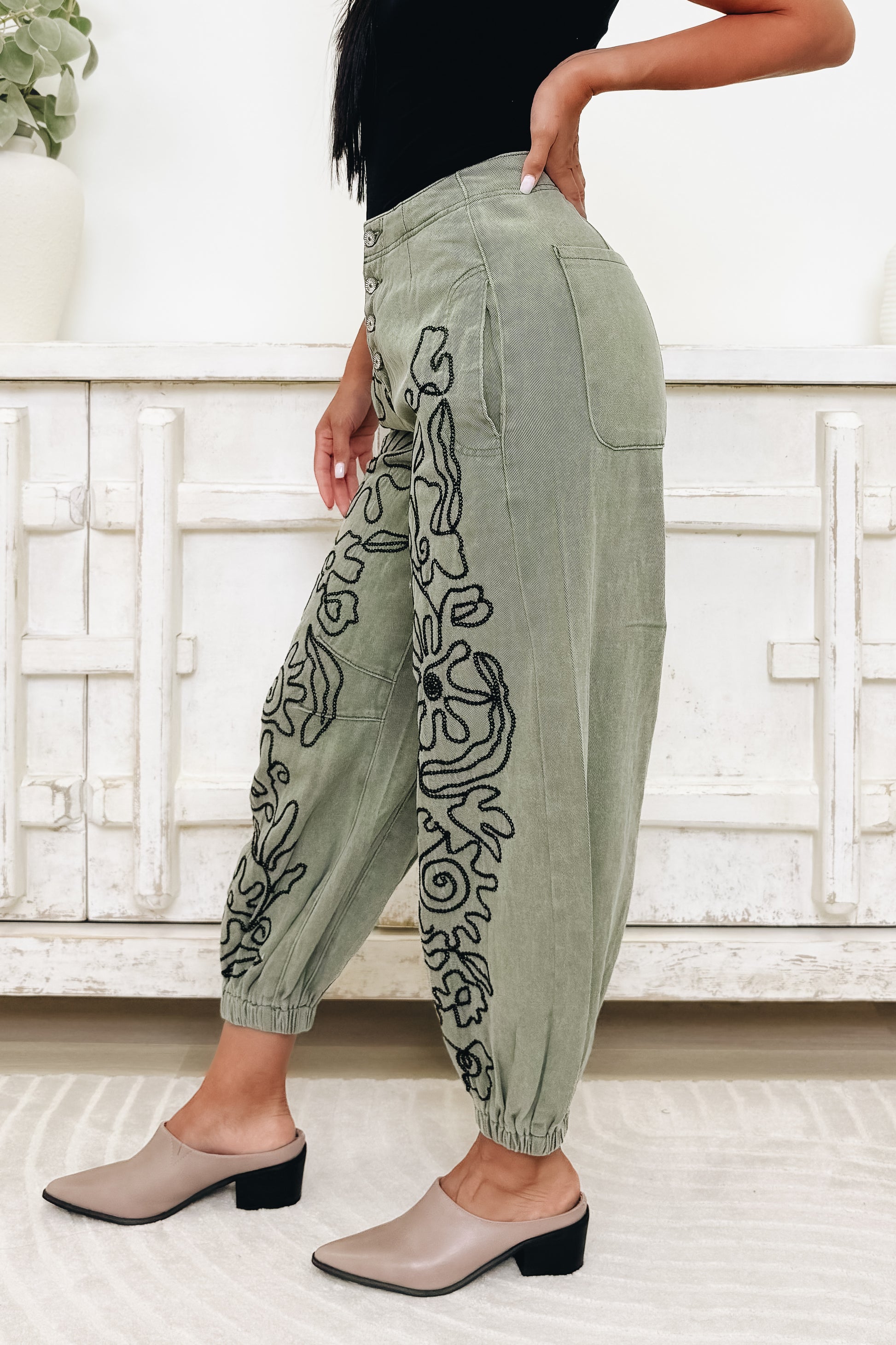 You Give Me More Pants- 2 Colors!