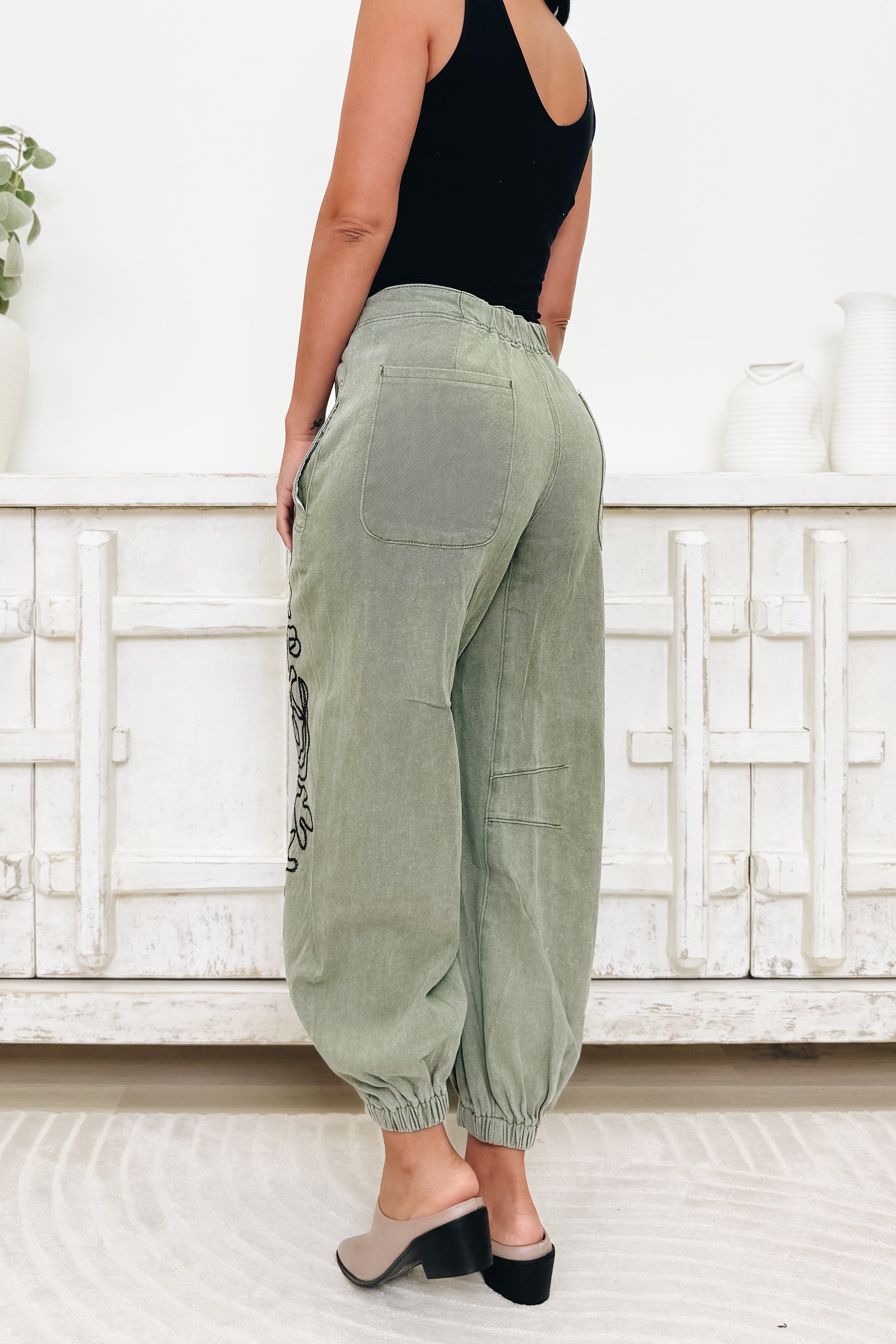 You Give Me More Pants- 2 Colors!