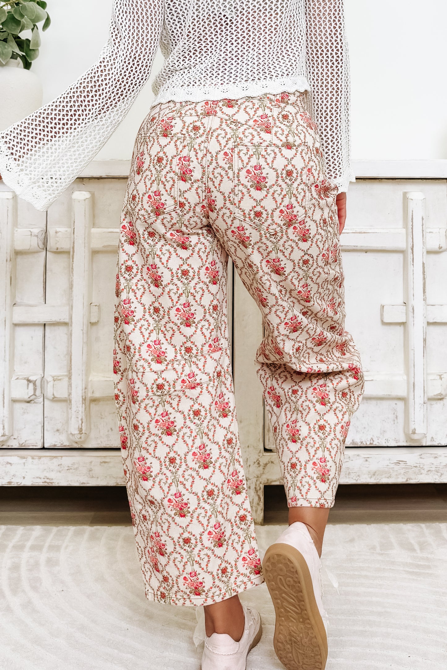 Moves Like Jacquard Floral Pants - Pink Orange