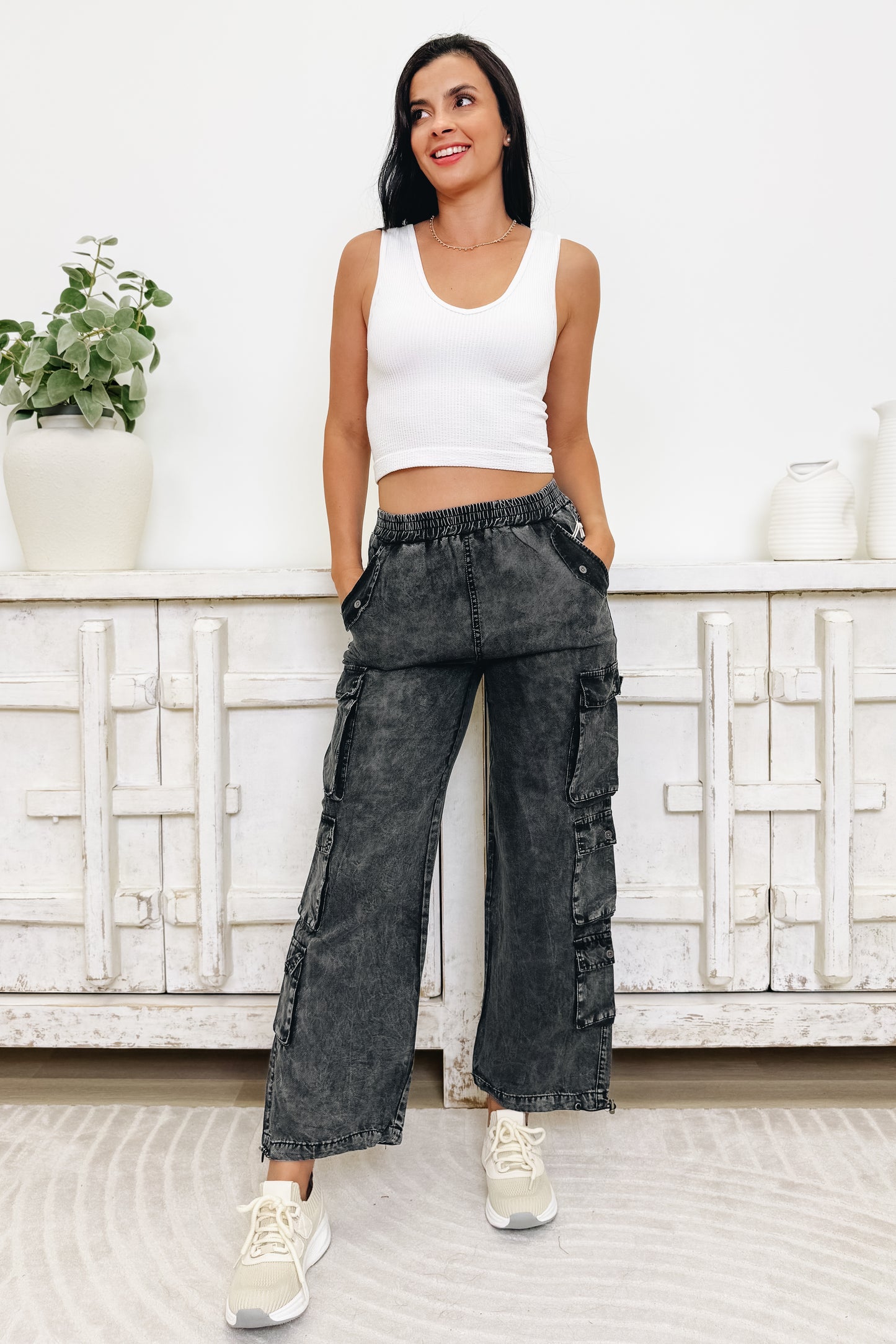 Come & Go Cargo Pants - Black