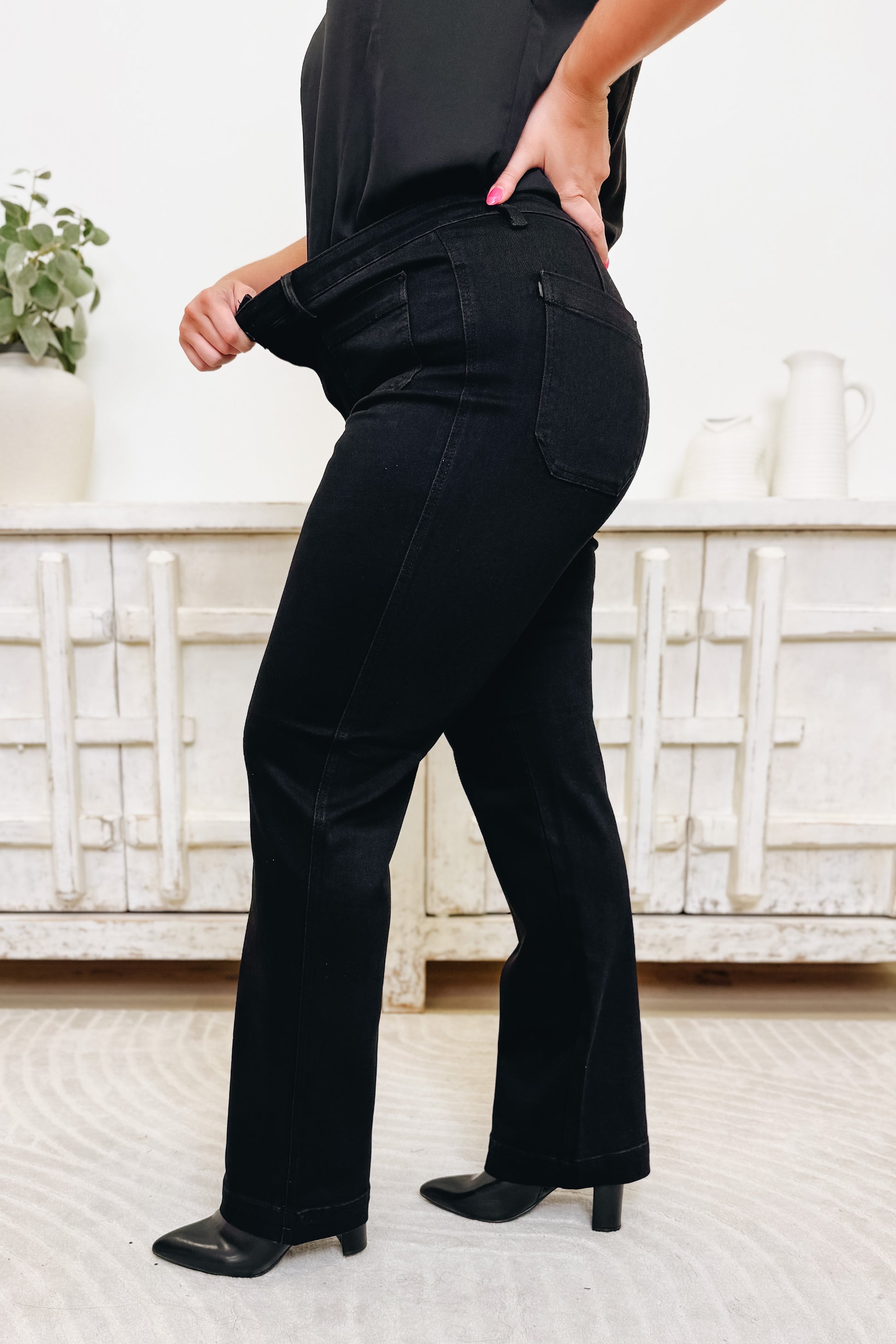 Speechless By Judy Blue - High Rise Straight Jeans