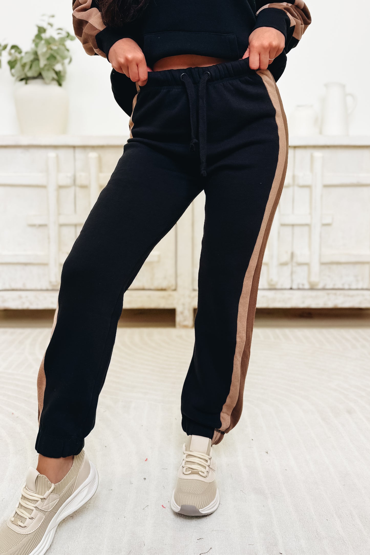 Glide & Go Fleece Joggers - Black Neutral