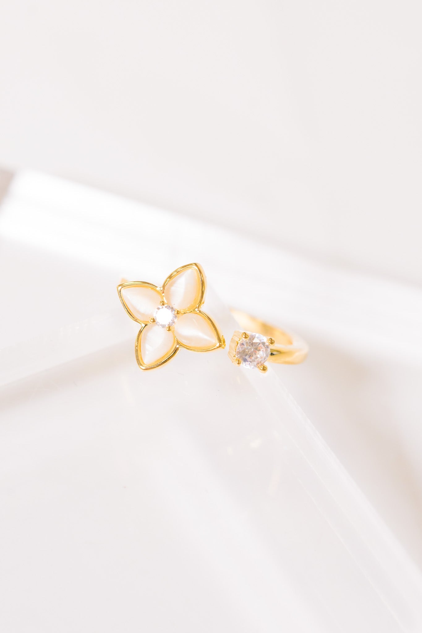 Lotus Ring - Gold