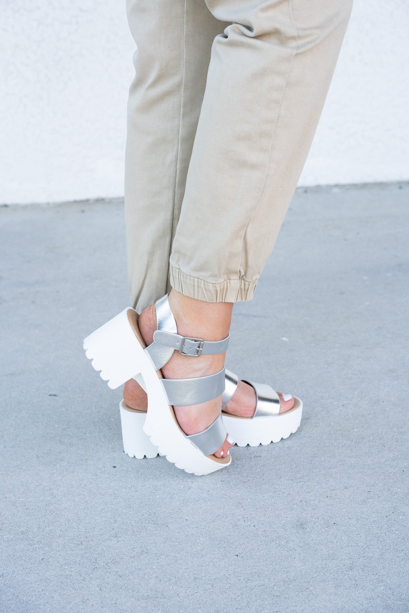 Made For You By Risen - High Rise Cargo Jogger Pants