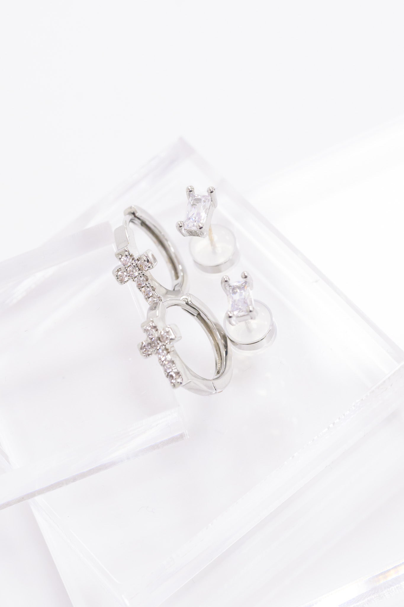 I'll Hold You Earring Set