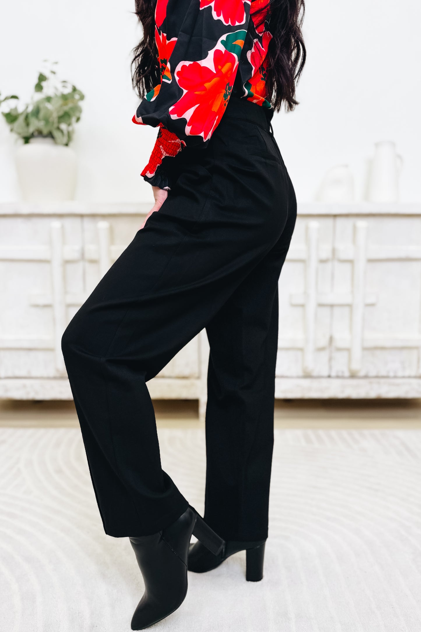 Play It Straight Pants - Black