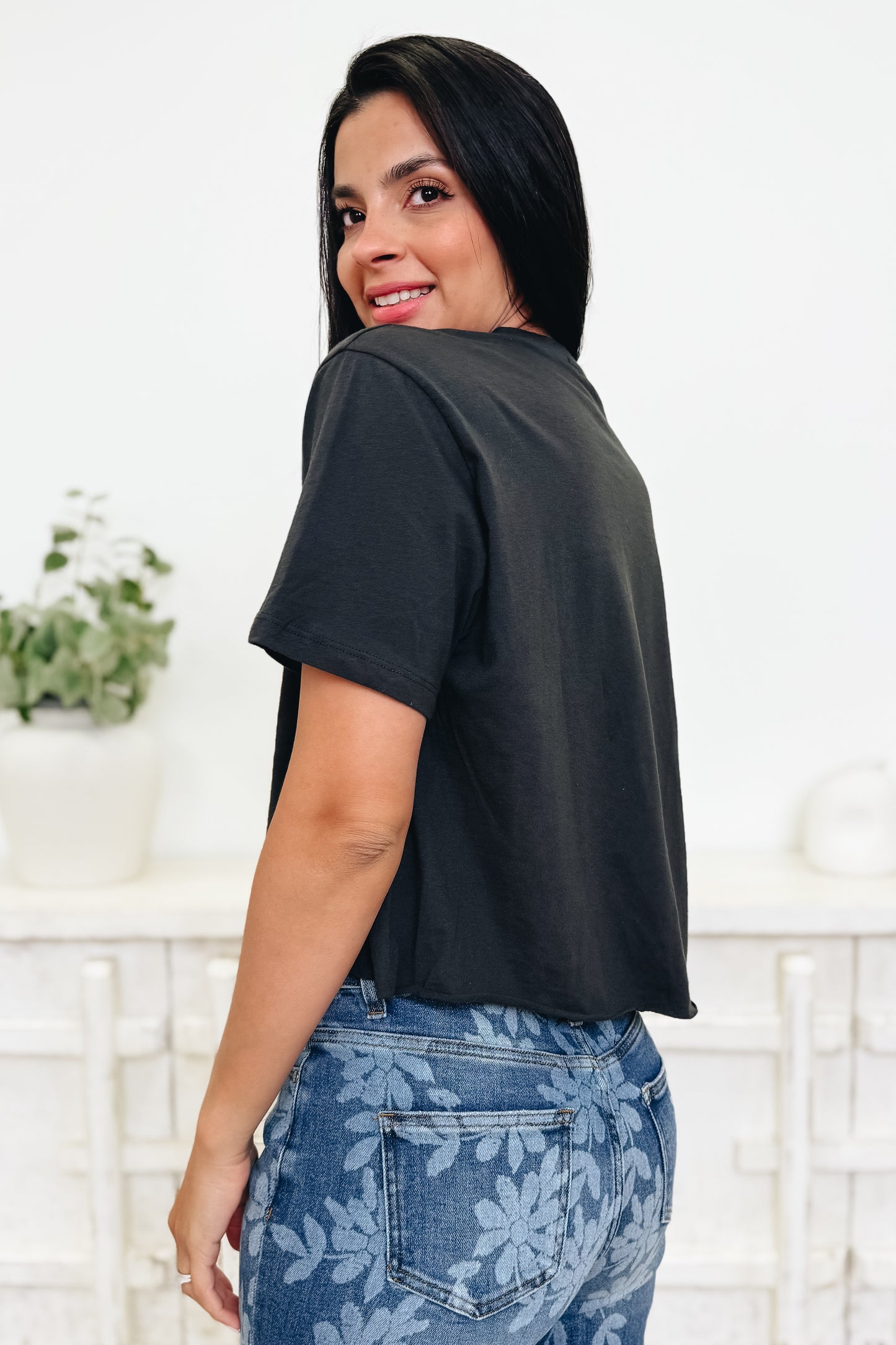 Limon Cello Amalfi Coast Crop Graphic Tee - 2 Colors!