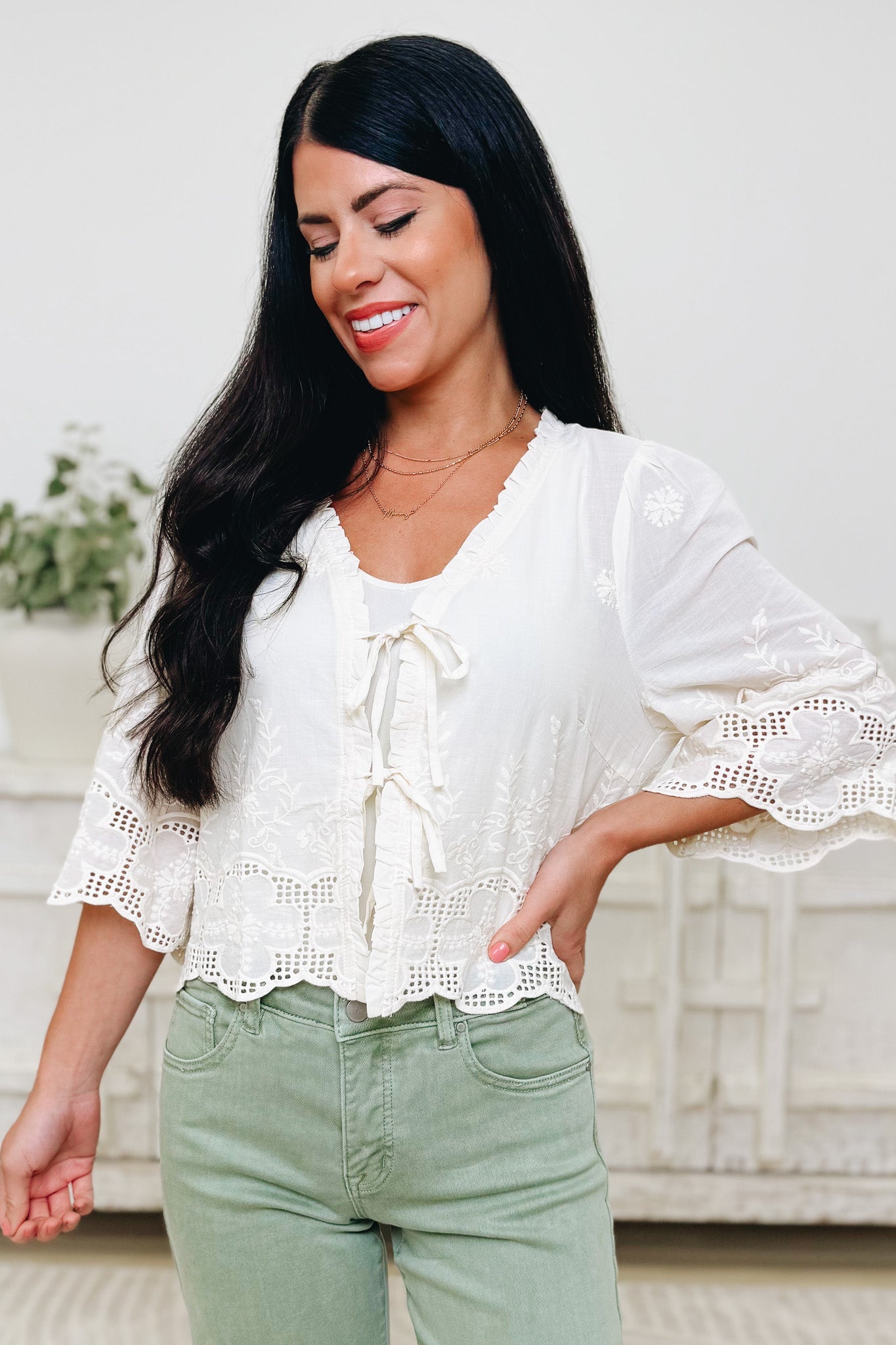 Chasing Embrace Top - Ivory