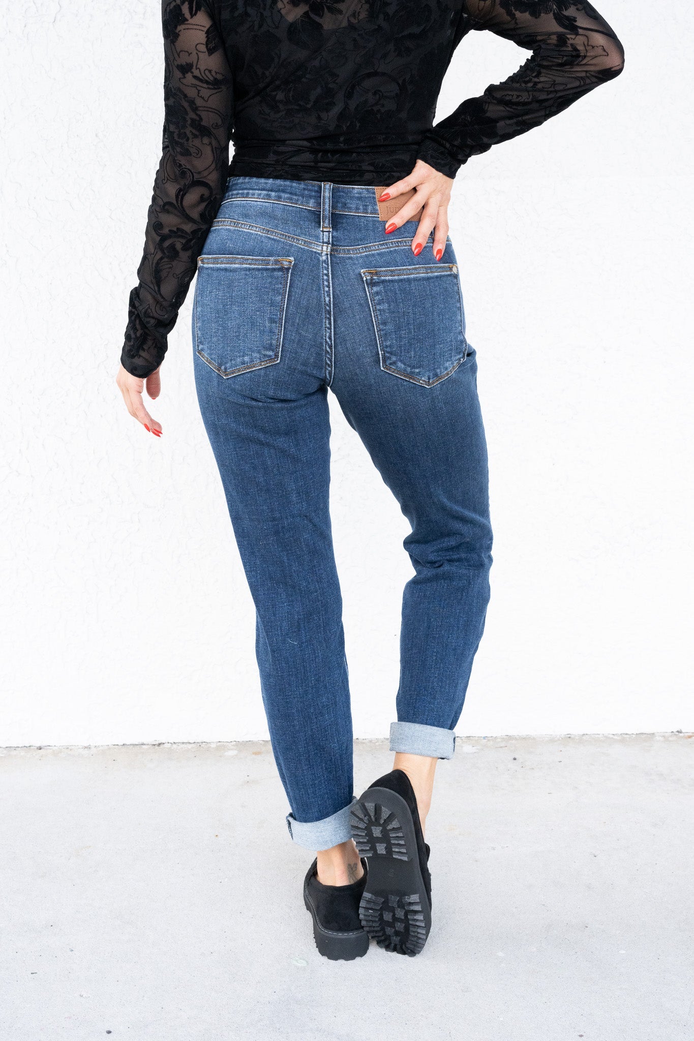Judy Blue The Morgan Mid Rise Slim Fit Jeans