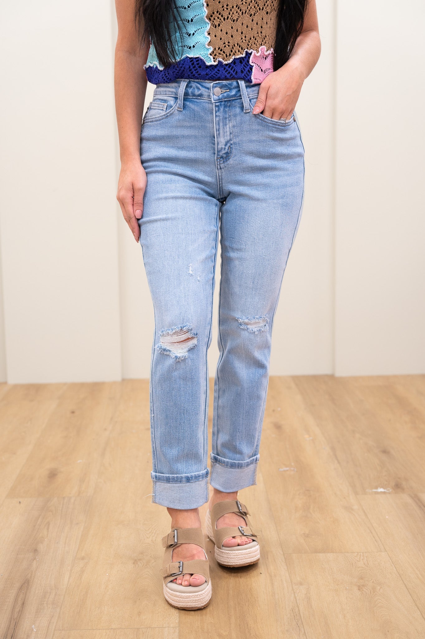 Judy Blue Star Struck Mid Rise Cuff Boyfriend Jeans *JB