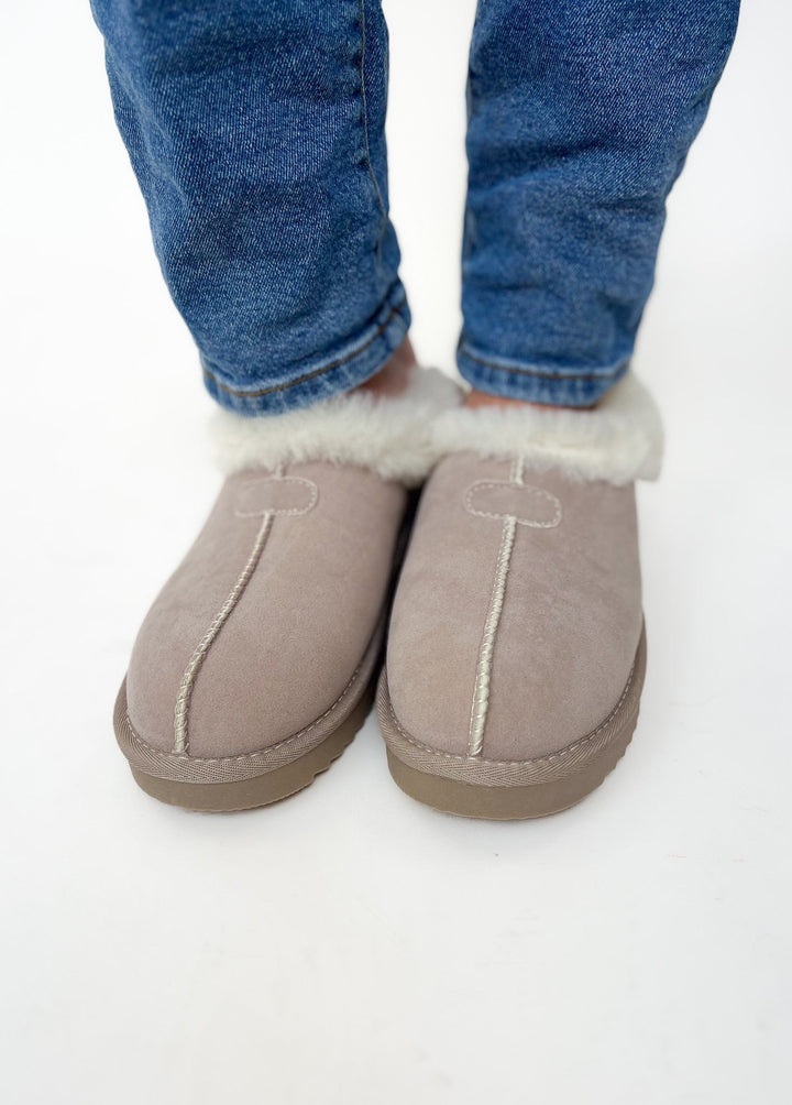 Ccocci Debra Fluffy Fur Slippers - 5 Colors!