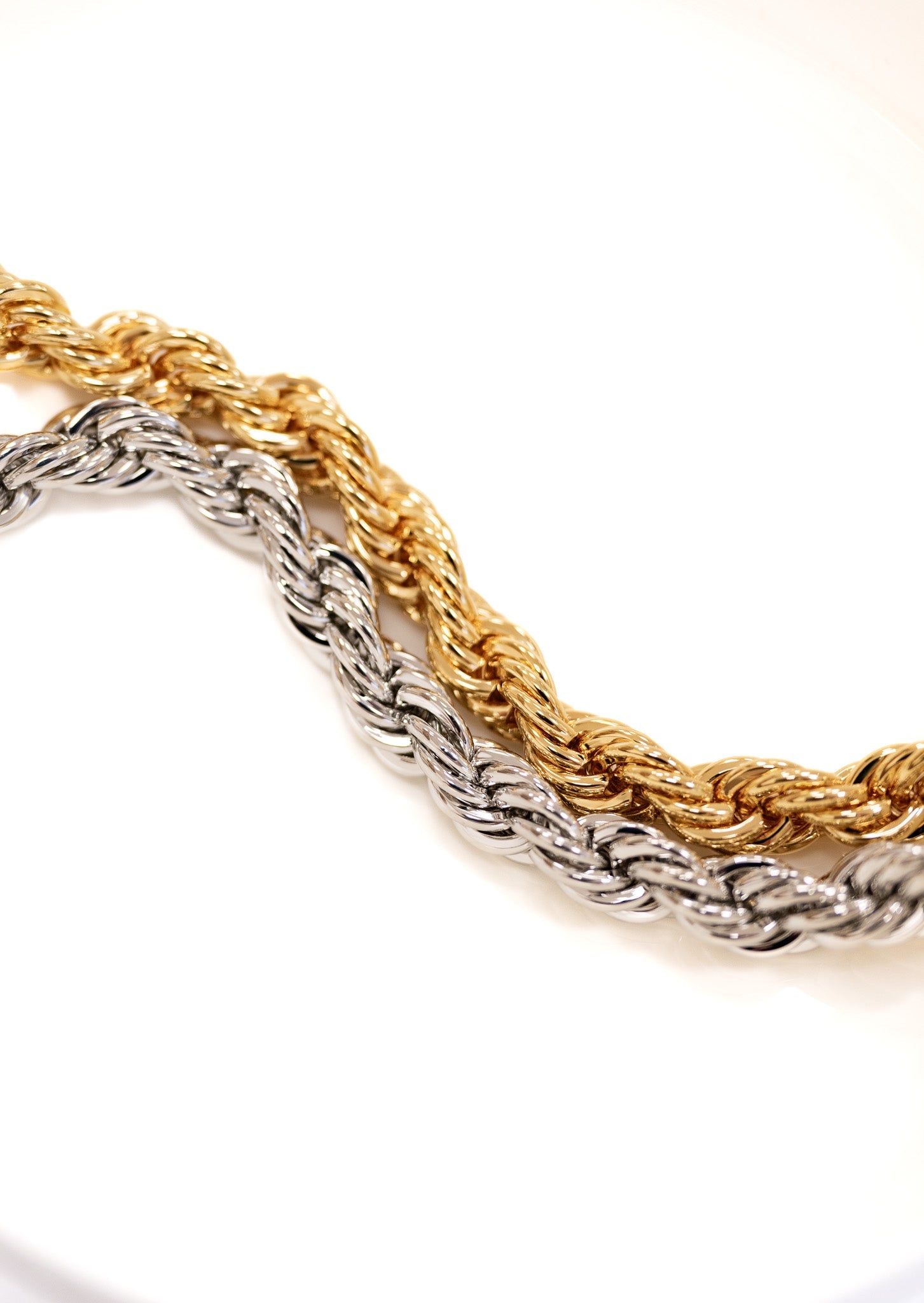 Mega Pint Paradise Bracelet