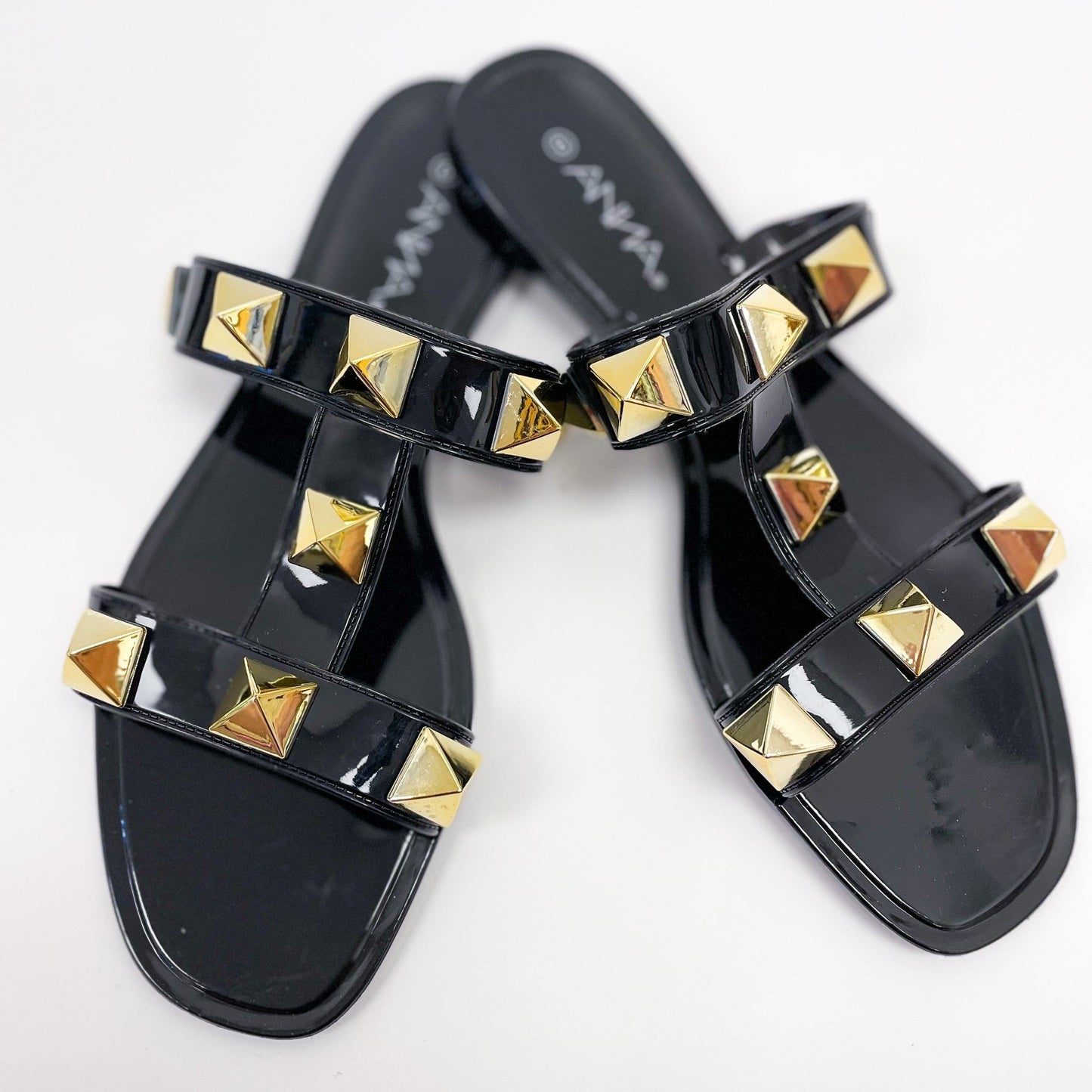 Viral Sandals - 5 Colors!