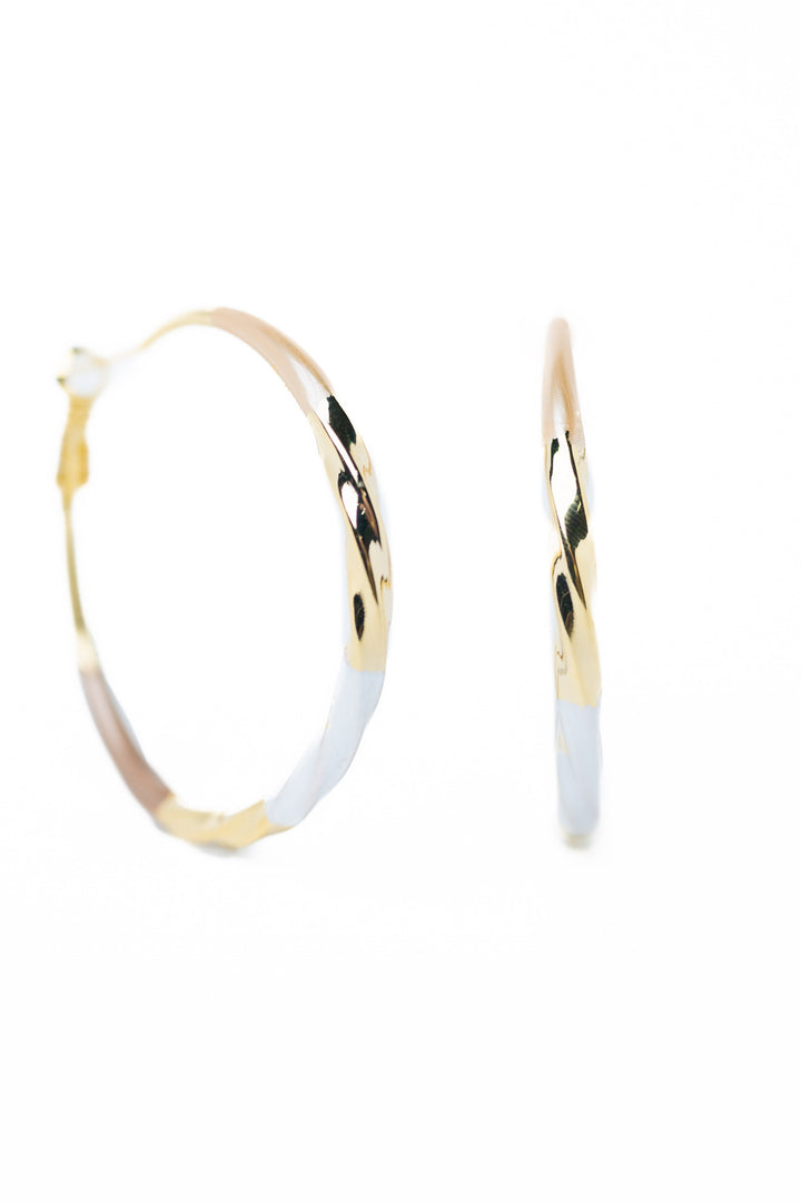 Twist Glow Earrings - Gold Whisper Glow